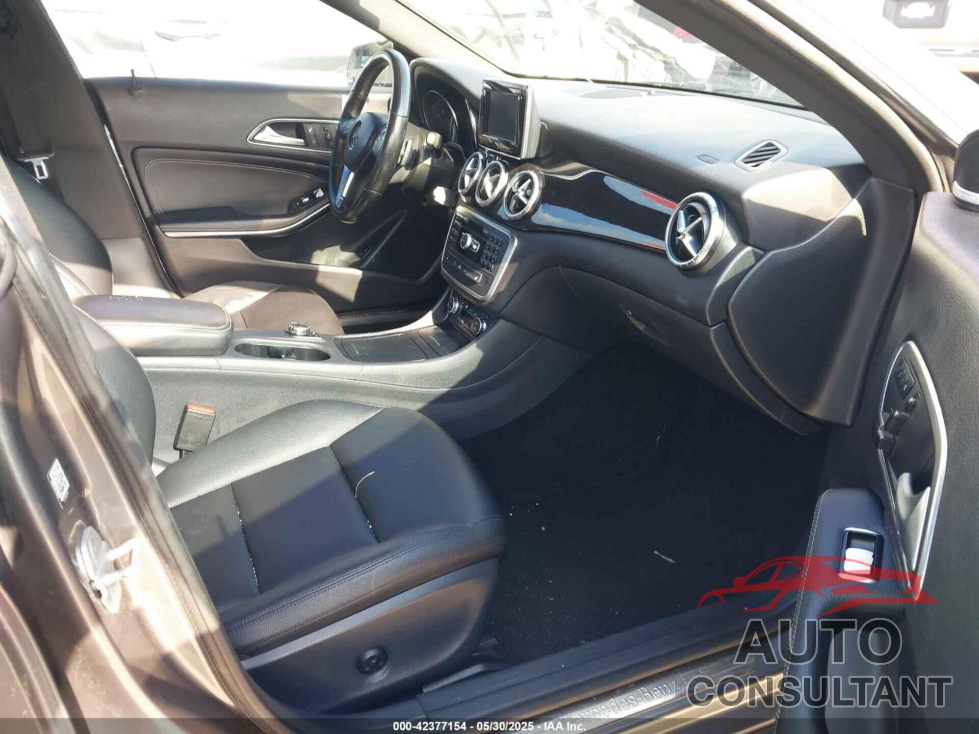 MERCEDES-BENZ CLA 250 2014 - WDDSJ4EBXEN160930