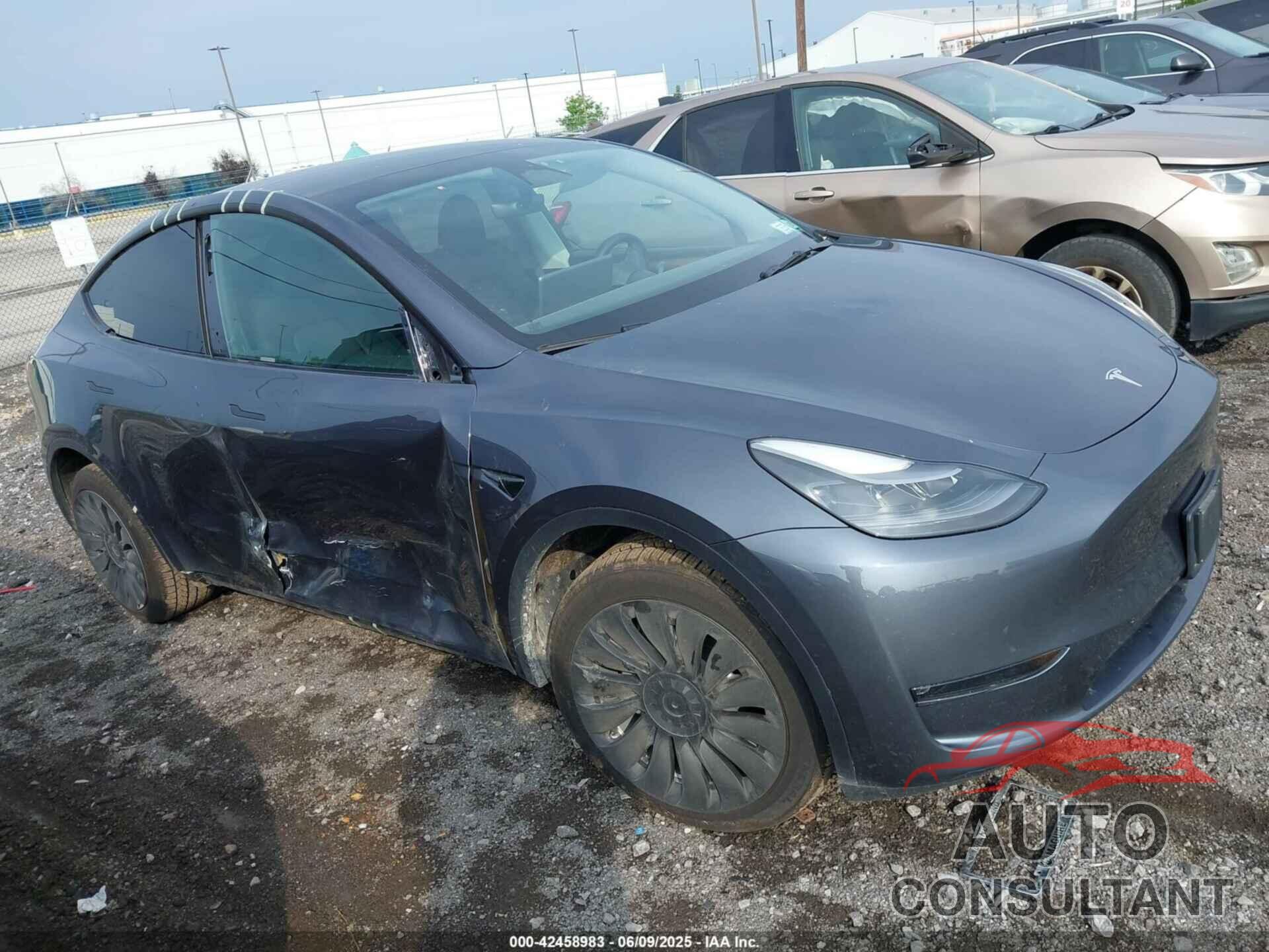 TESLA MODEL Y 2023 - 7SAYGDEE5PF786497