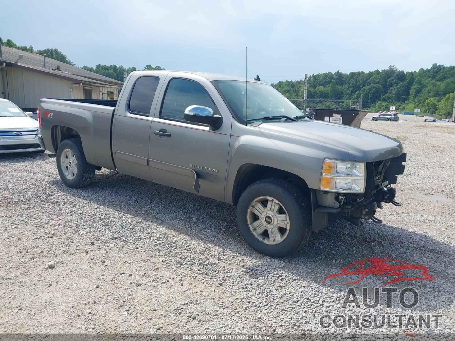 CHEVROLET SILVERADO 1500 2013 - 1GCRKSE76DZ334201