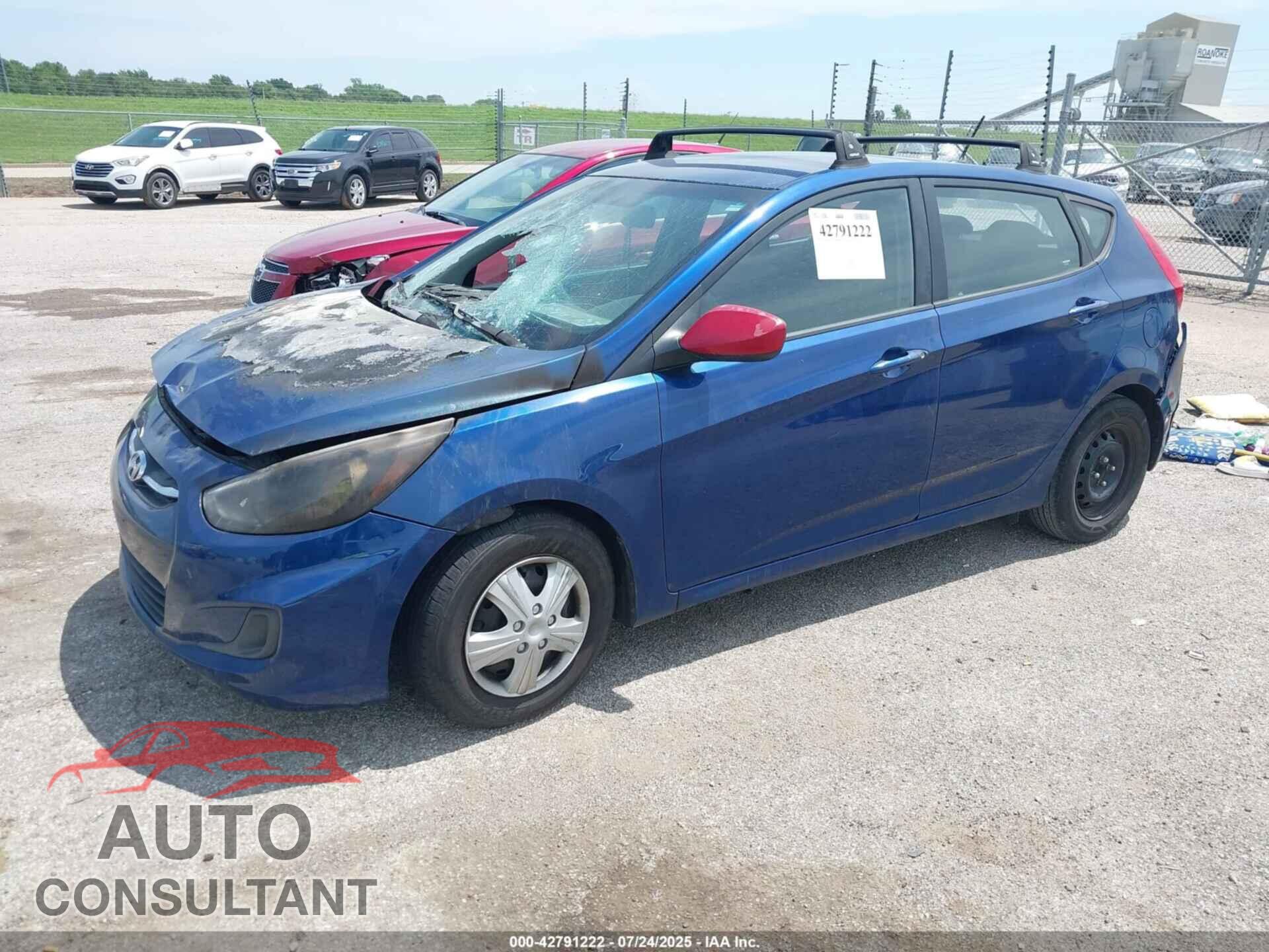 HYUNDAI ACCENT 2015 - KMHCT5AE7FU213911