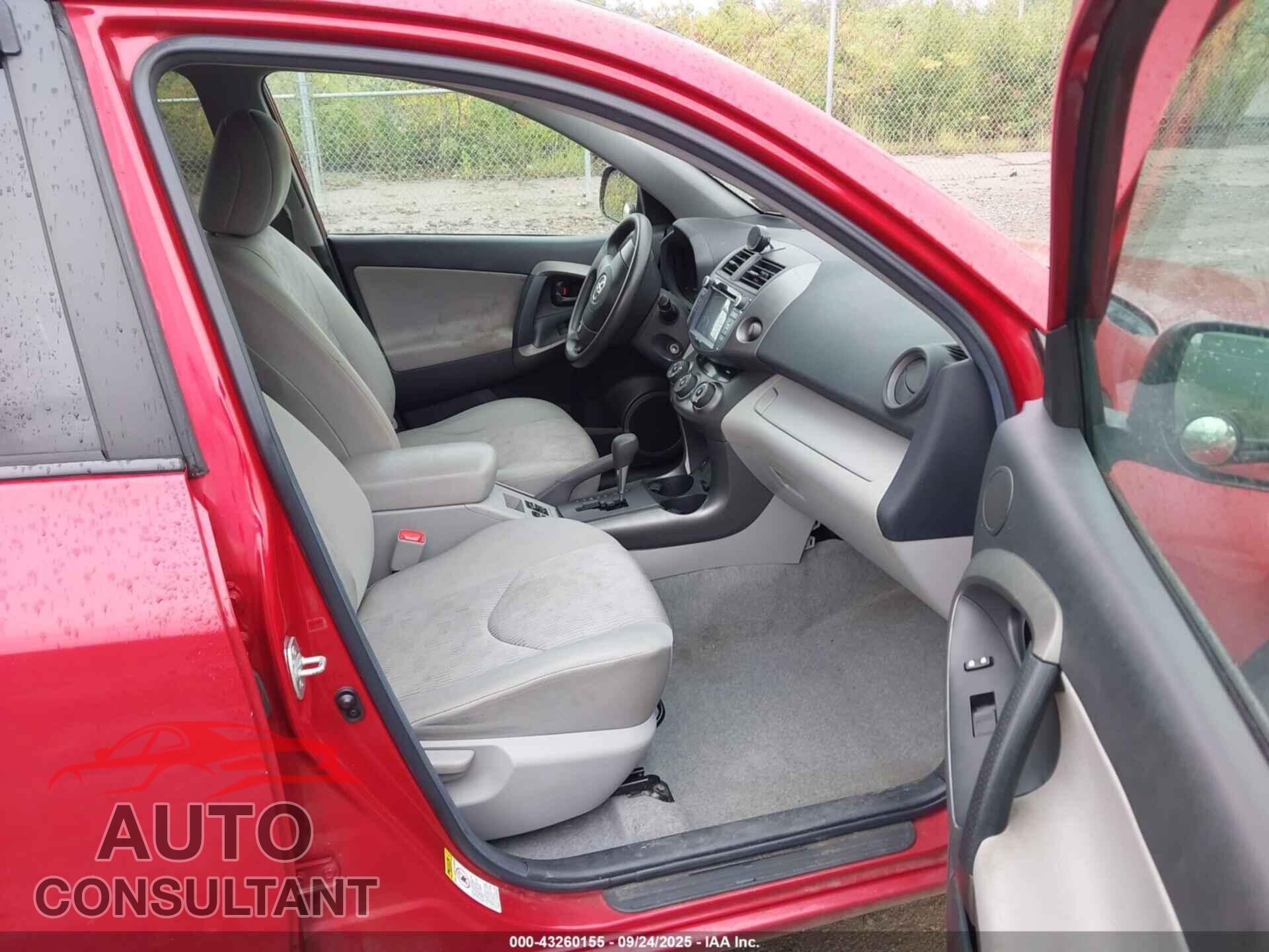 TOYOTA RAV4 2011 - 2T3BF4DV2BW158357