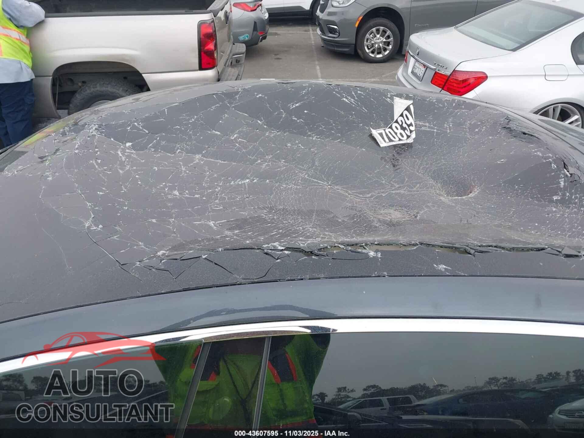 TESLA MODEL S 2018 - 5YJSA1E25JF274867