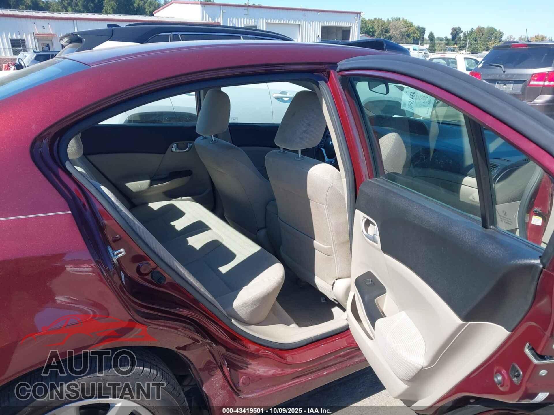 HONDA CIVIC 2012 - 2HGFB2F84CH534780