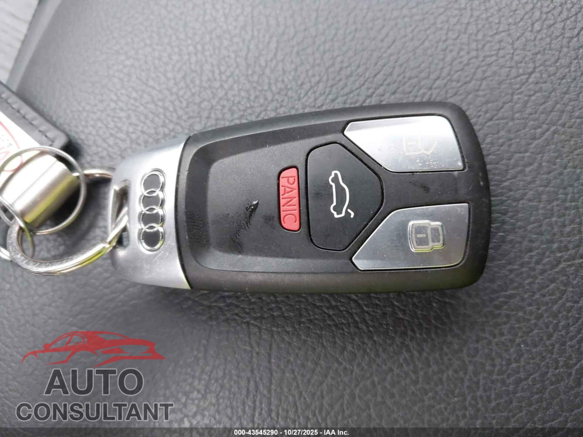 AUDI A4 2018 - WAUENAF45JA111109