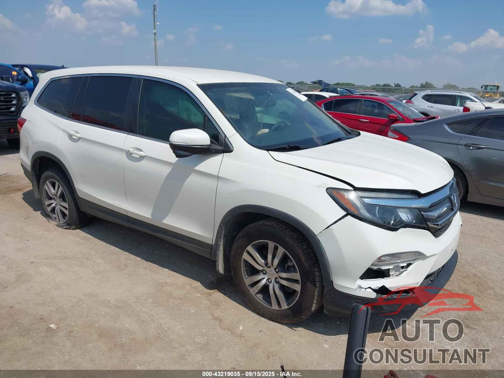 HONDA PILOT 2017 - 5FNYF5H38HB035329