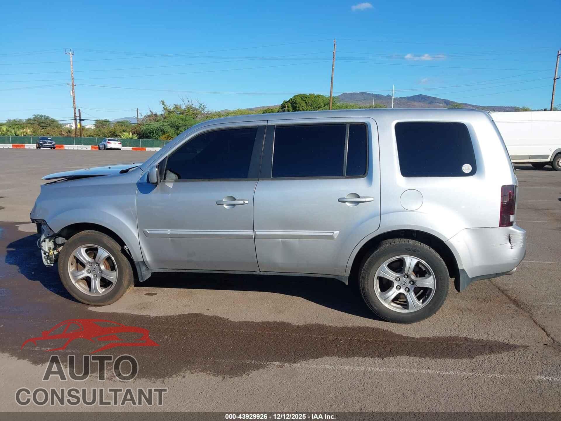 HONDA PILOT 2013 - 5FNYF3H44DB006563