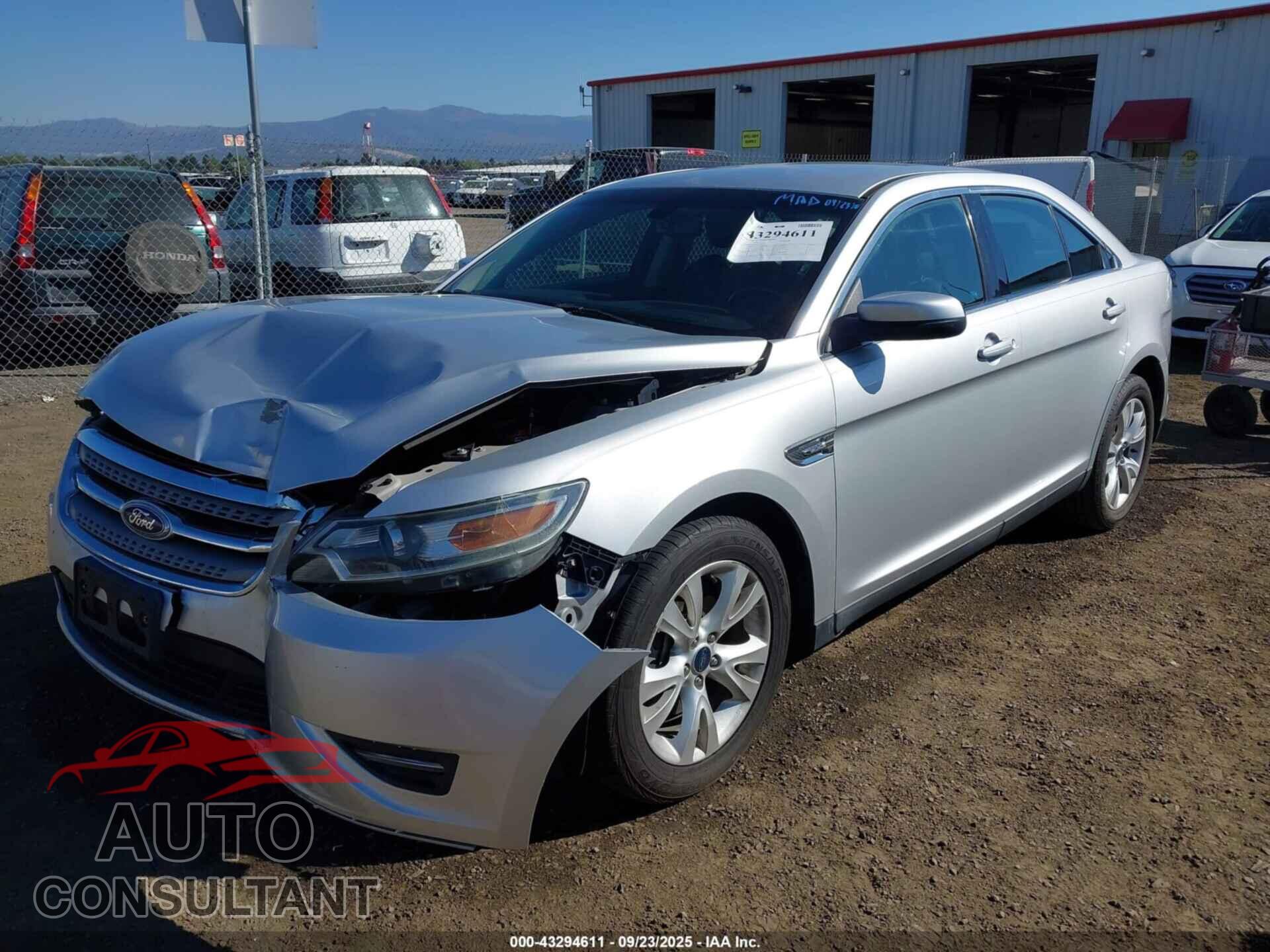 FORD TAURUS 2011 - 1FAHP2EW5BG134543