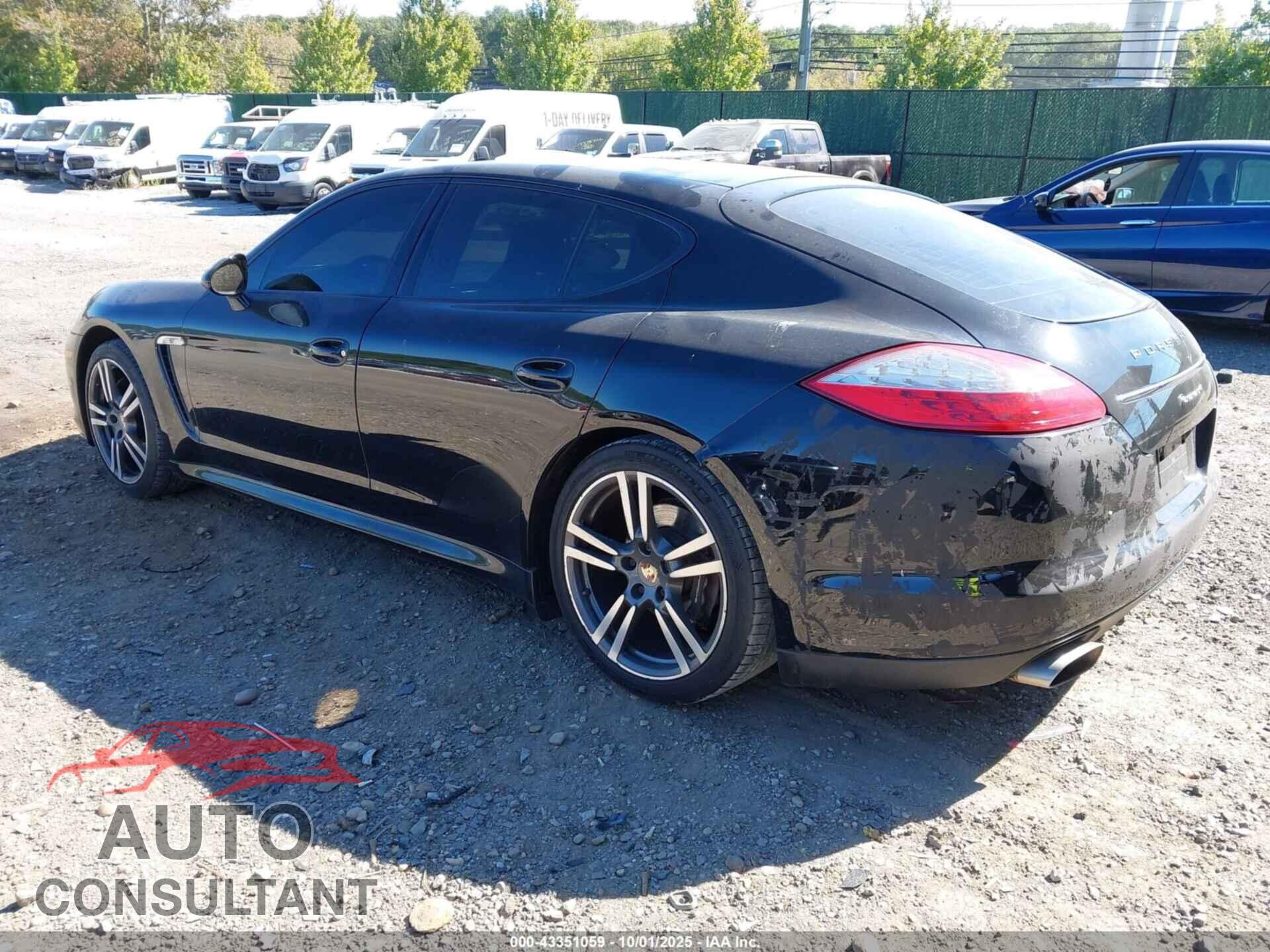 PORSCHE PANAMERA 2013 - WP0AA2A72DL011398