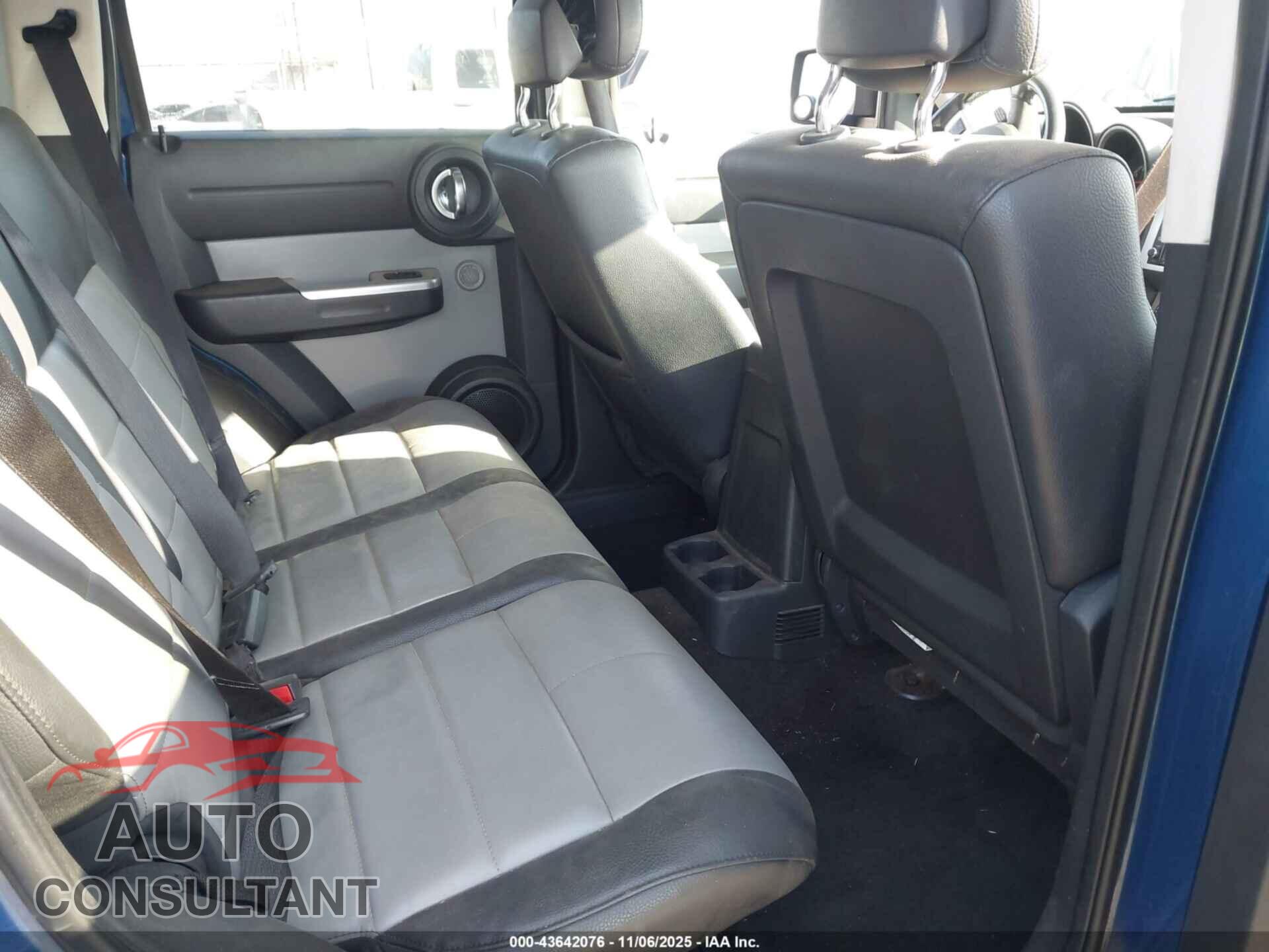 DODGE NITRO 2010 - 1D4PT5GX7AW118201
