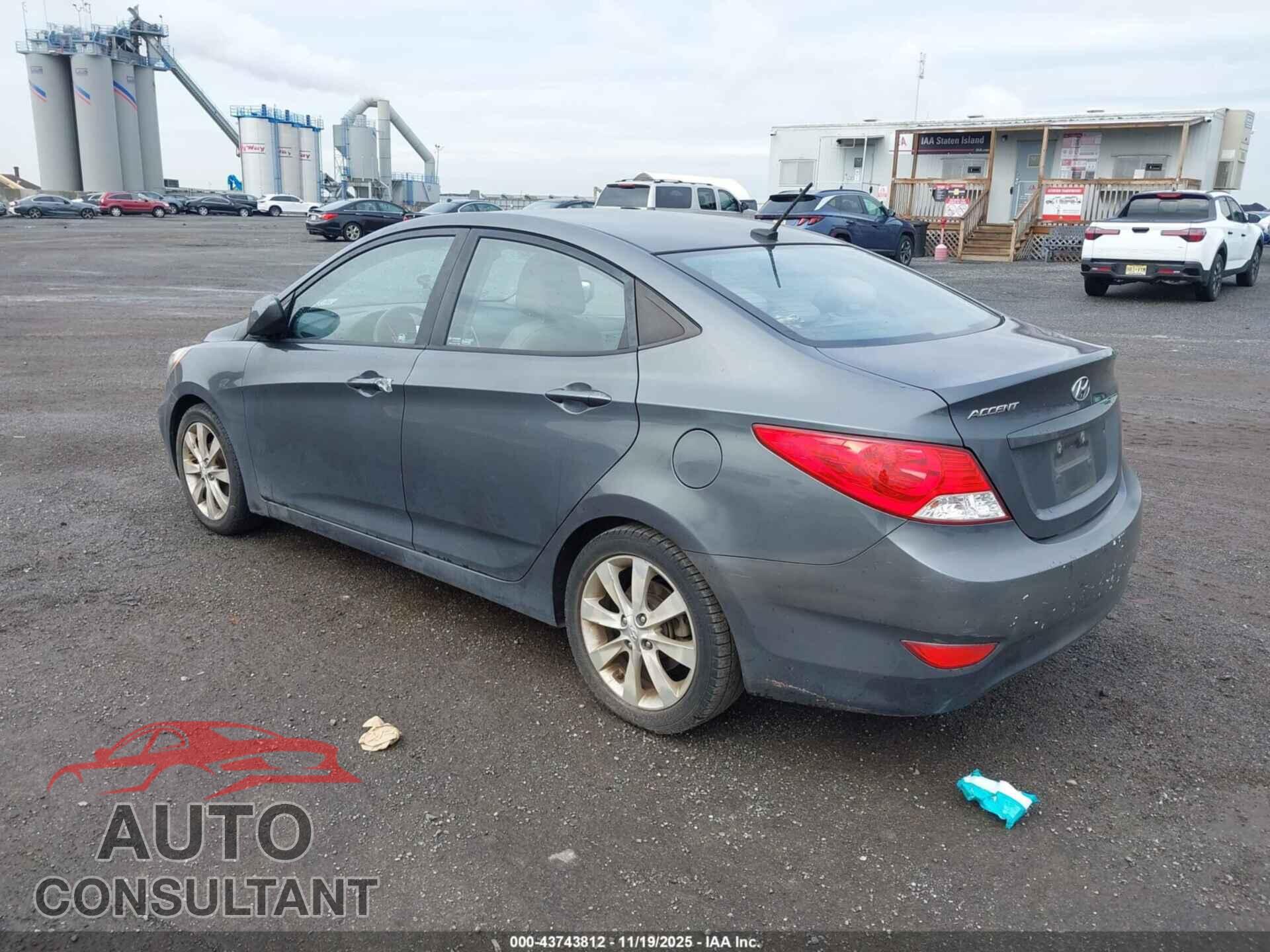 HYUNDAI ACCENT 2012 - KMHCU4AE2CU072149