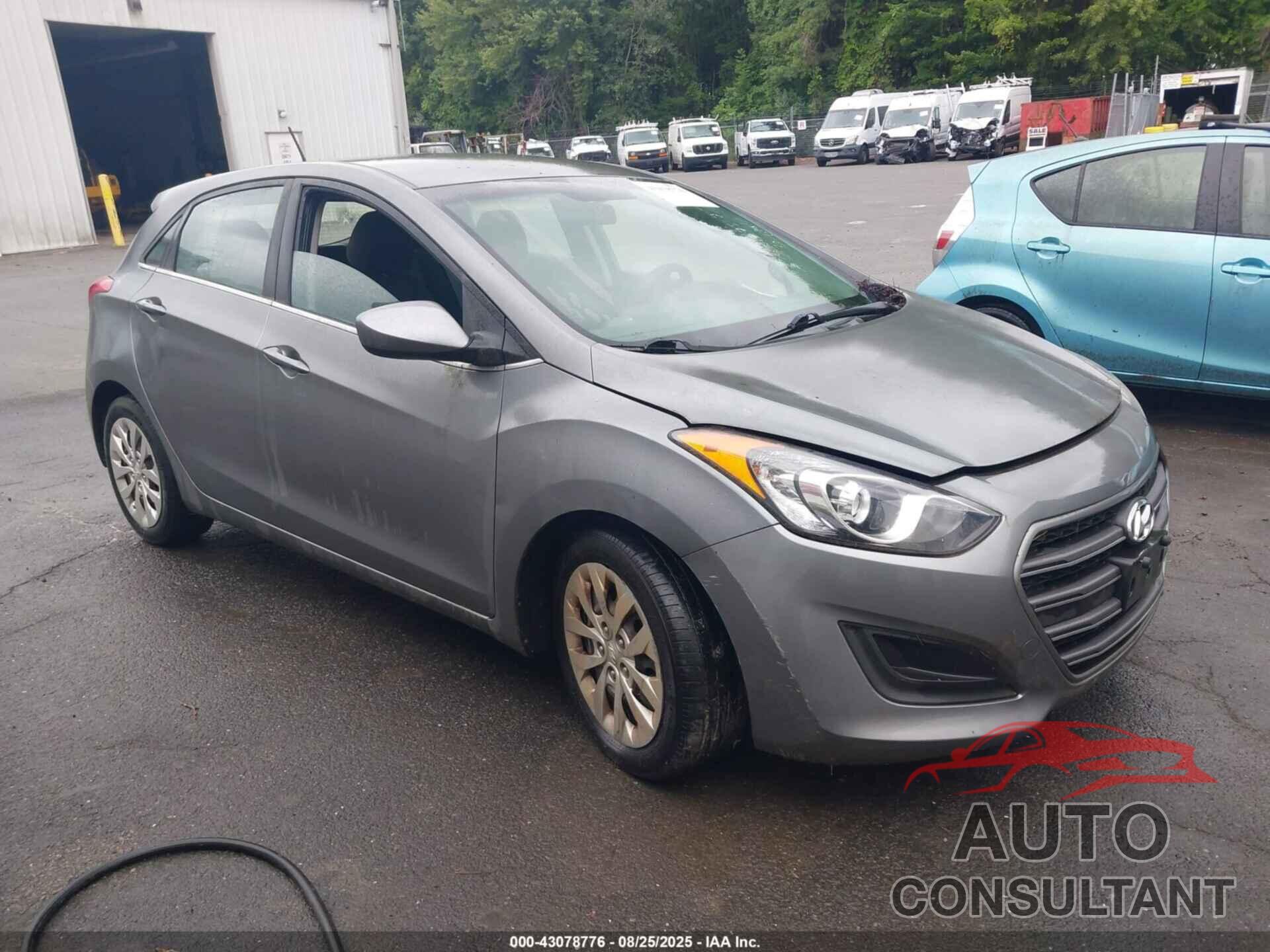 HYUNDAI ELANTRA GT 2017 - KMHD35LH5HU383960