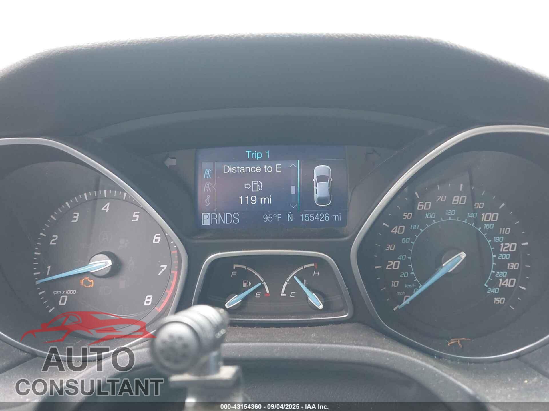FORD FOCUS 2012 - 1FAHP3H26CL400806