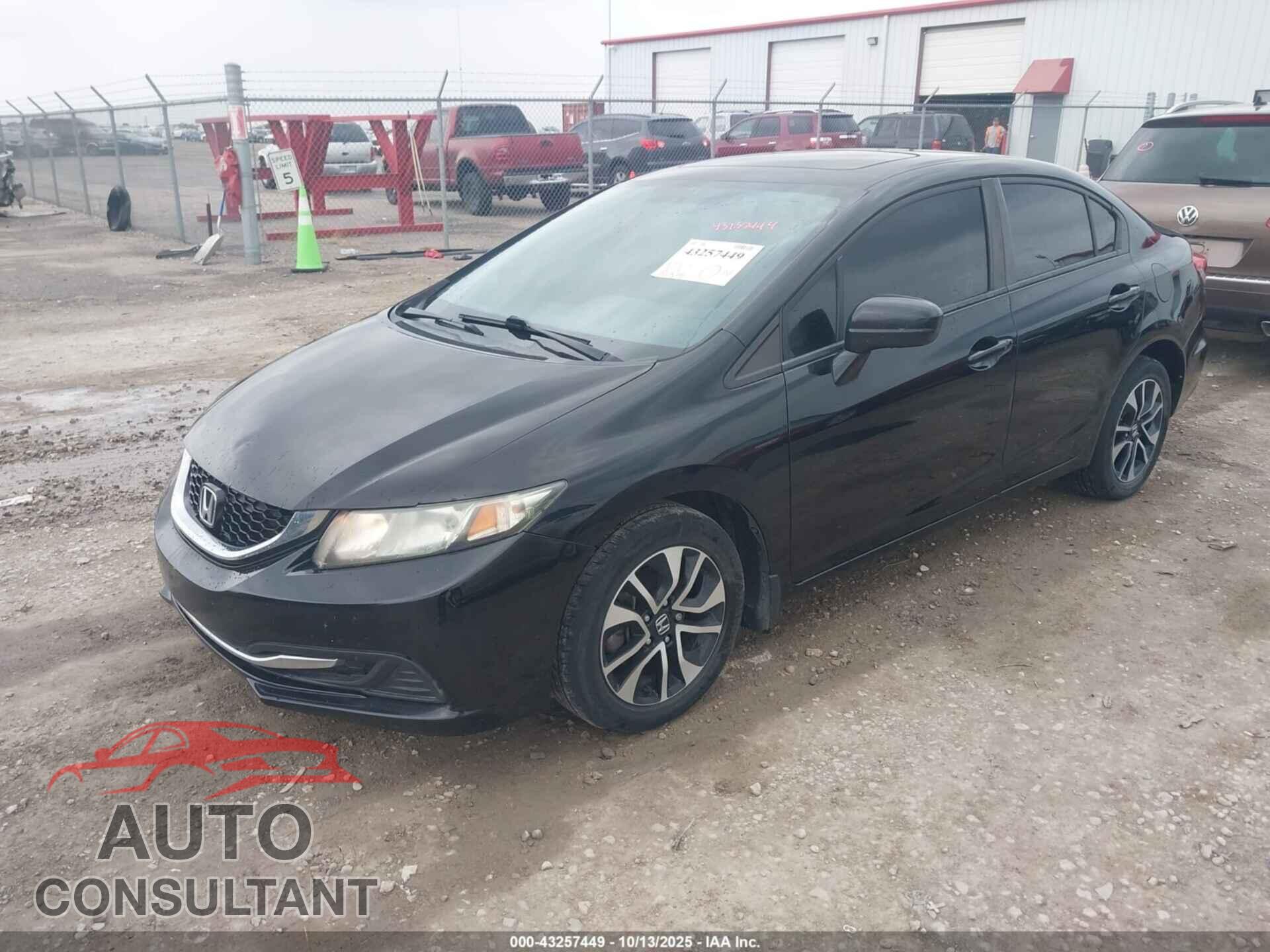 HONDA CIVIC 2014 - 19XFB2F88EE052648