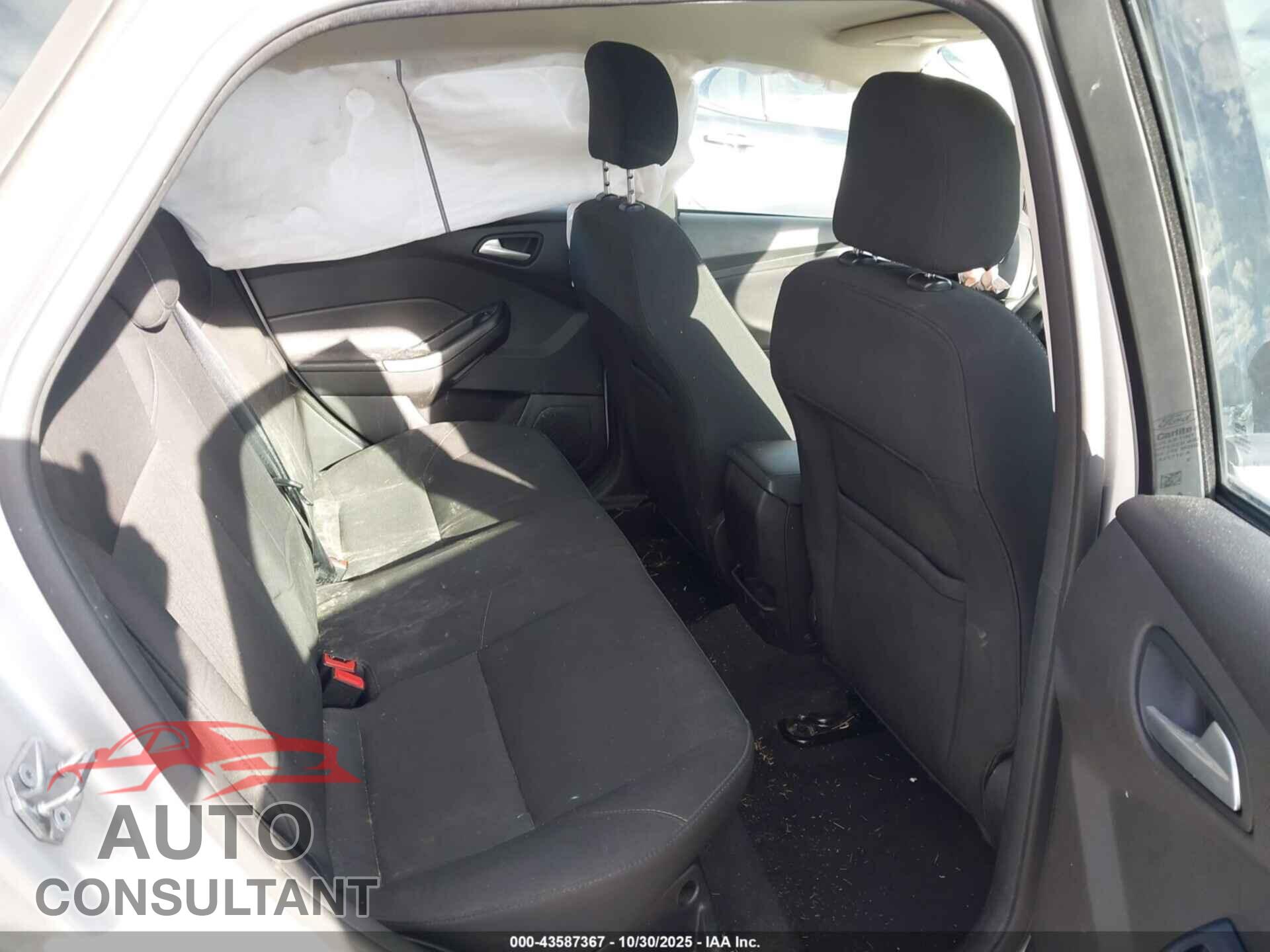 FORD FOCUS 2017 - 1FADP3F2XHL208667