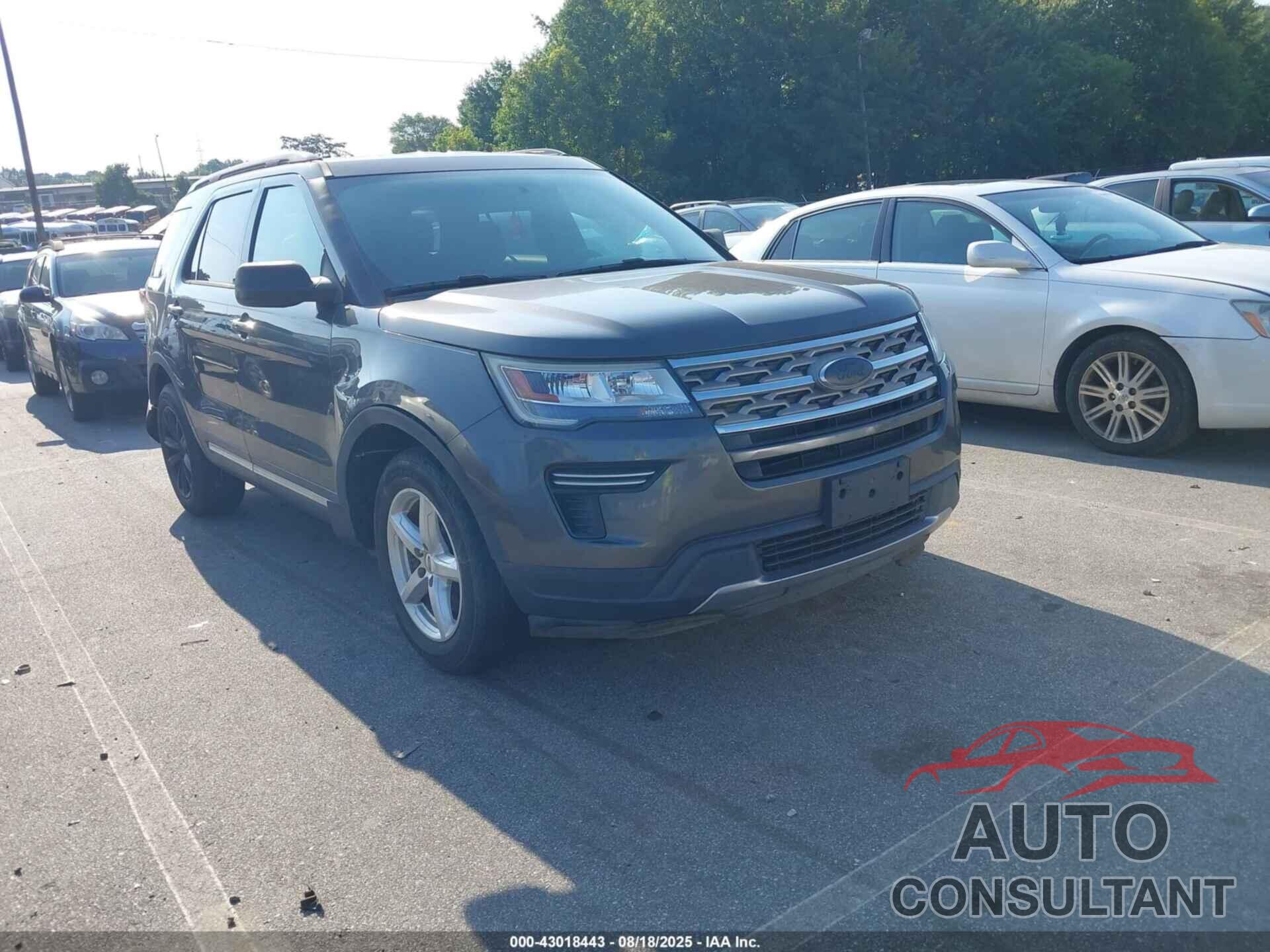 FORD EXPLORER 2018 - 1FM5K7D8XJGA11584