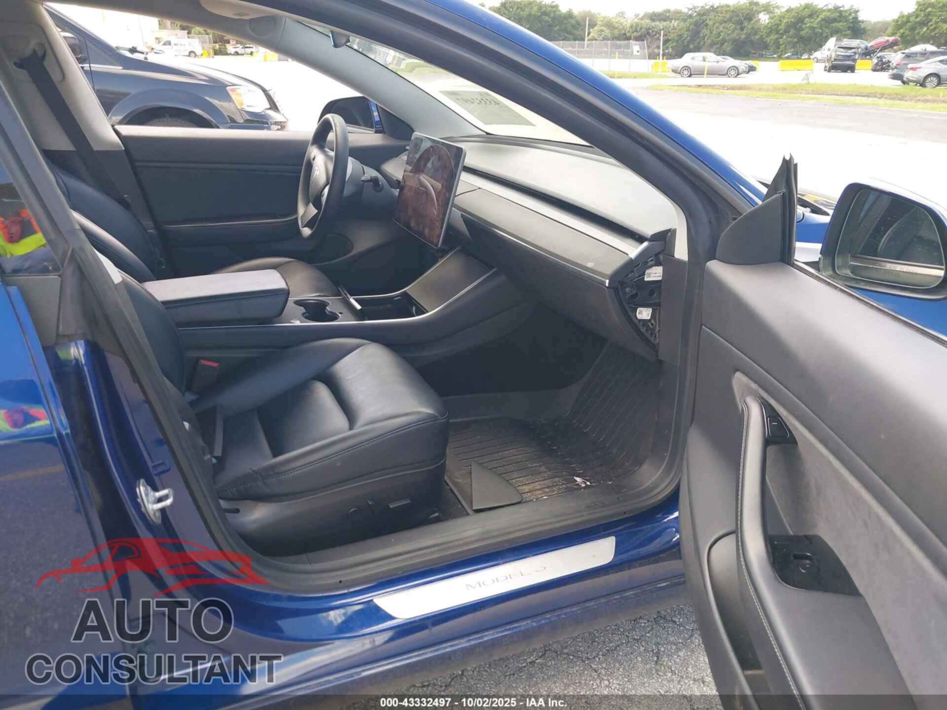 TESLA MODEL 3 2019 - 5YJ3E1EA6KF466414