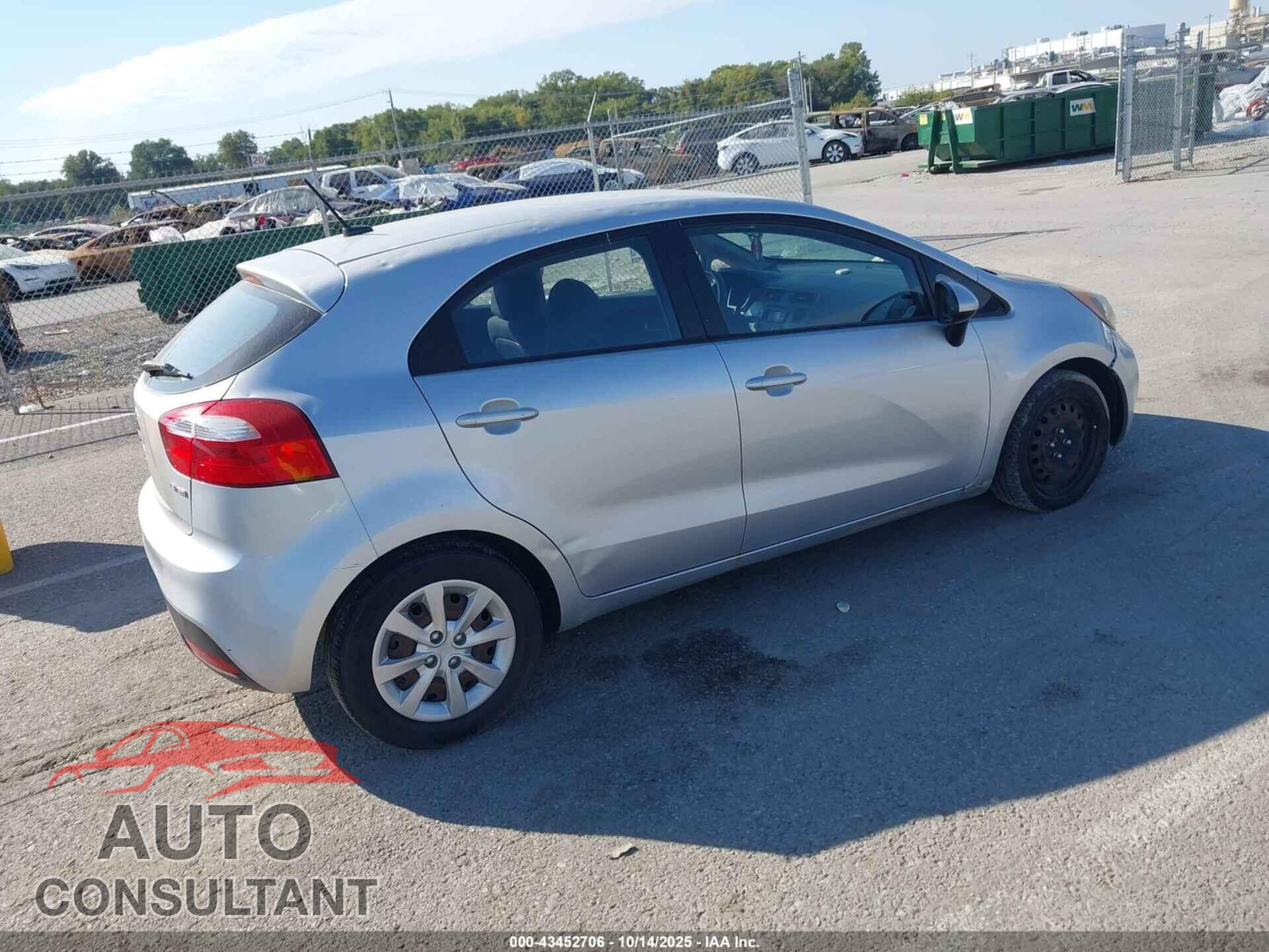 KIA RIO5 2012 - KNADN5A38C6011304