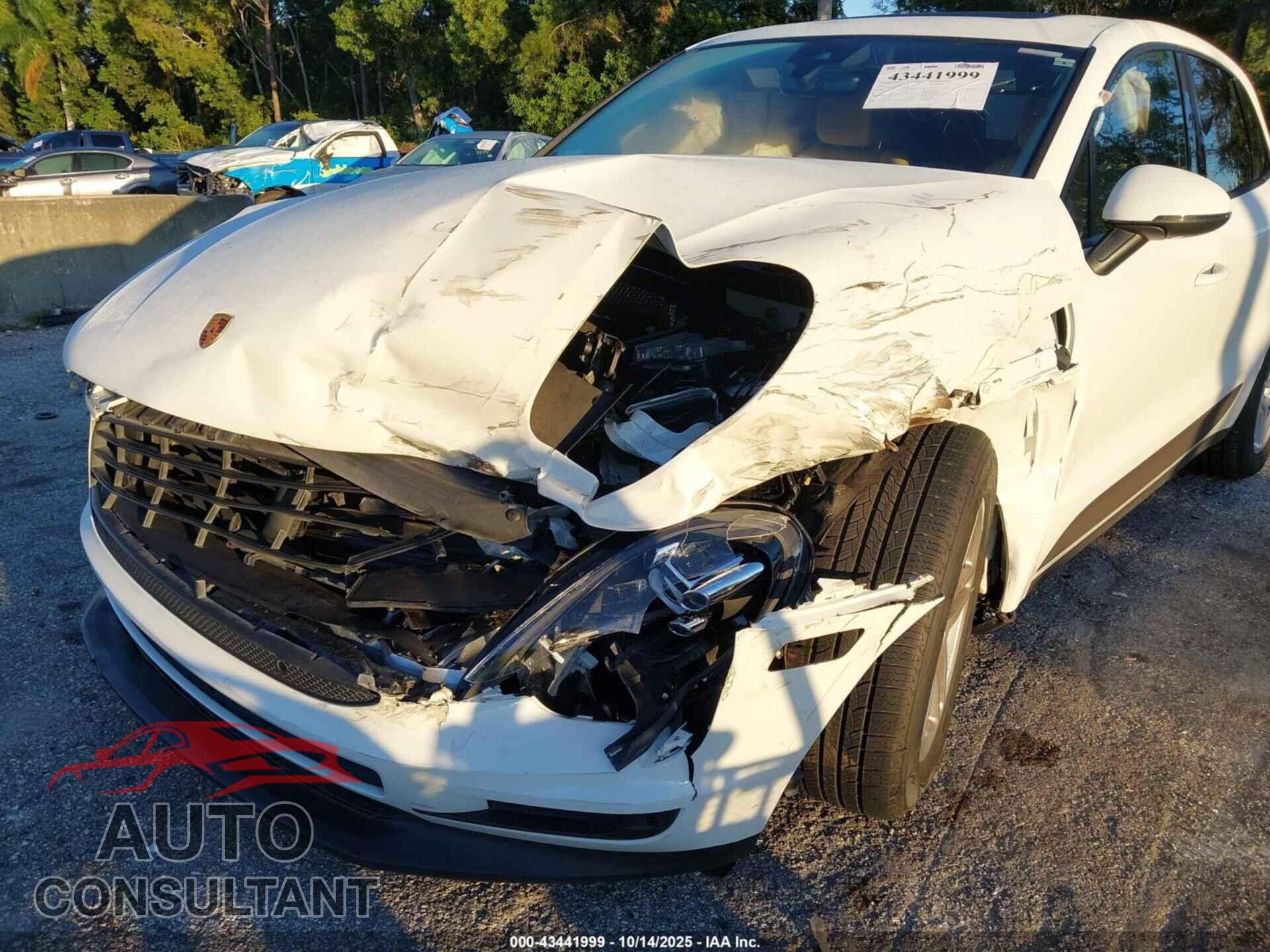 PORSCHE MACAN 2021 - WP1AA2A57MLB11090