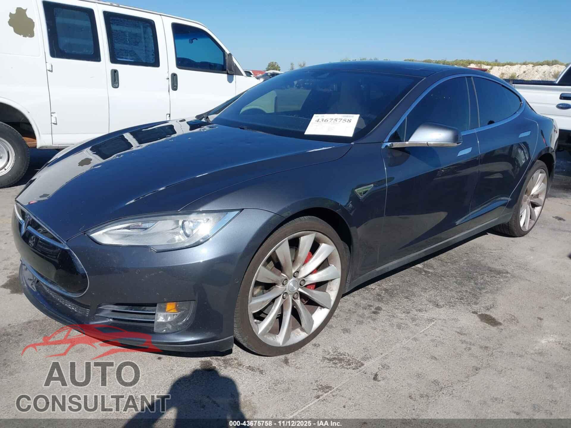 TESLA MODEL S 2015 - 5YJSA4H20FFP79087