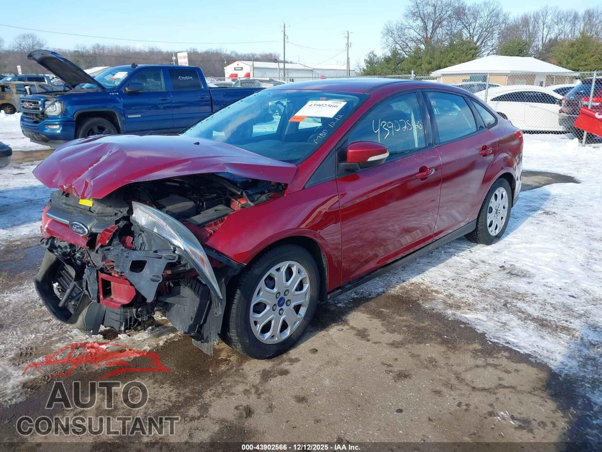FORD FOCUS 2014 - 1FADP3F2XEL324298