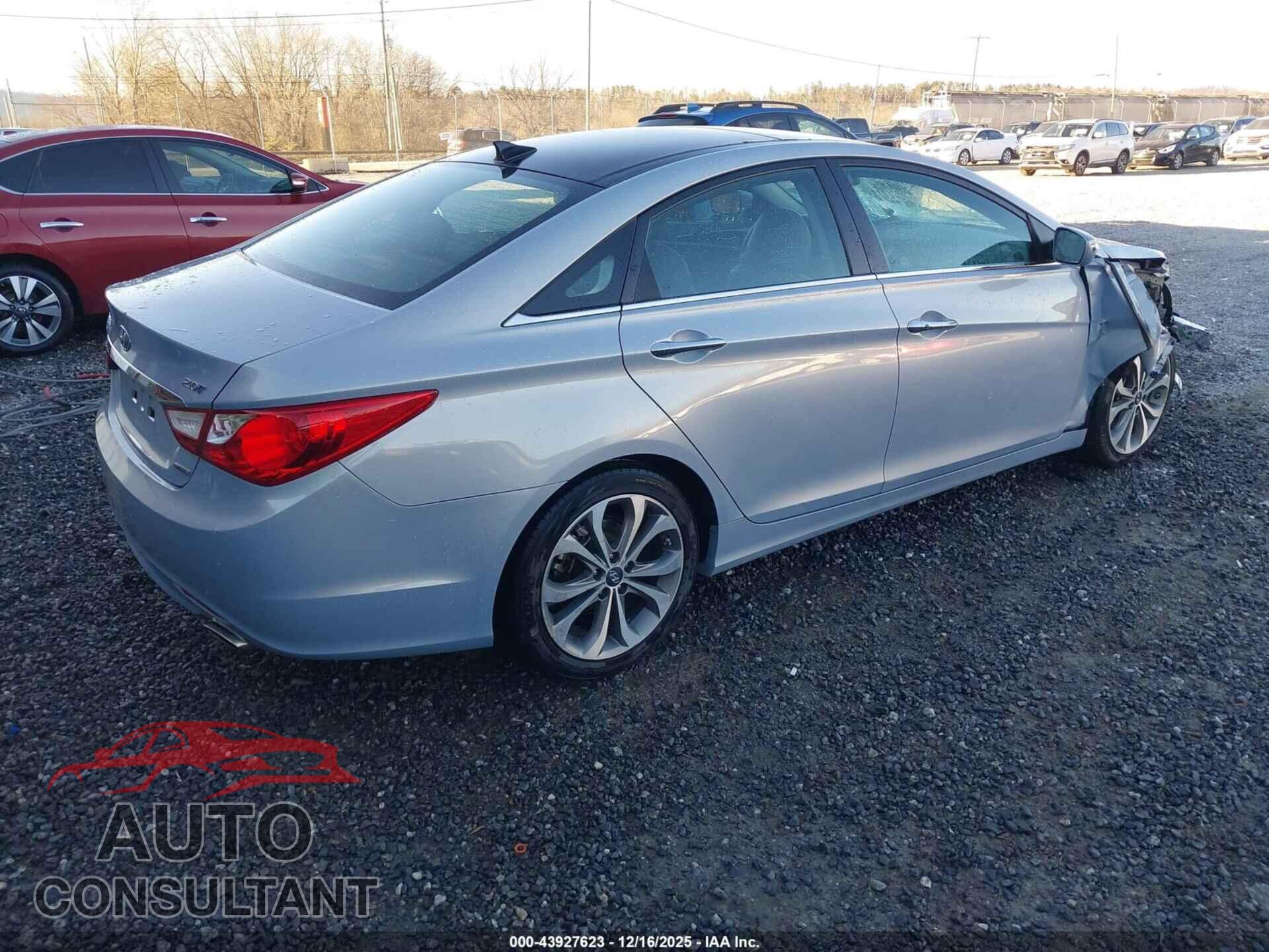 HYUNDAI SONATA 2013 - 5NPEC4AB2DH716802