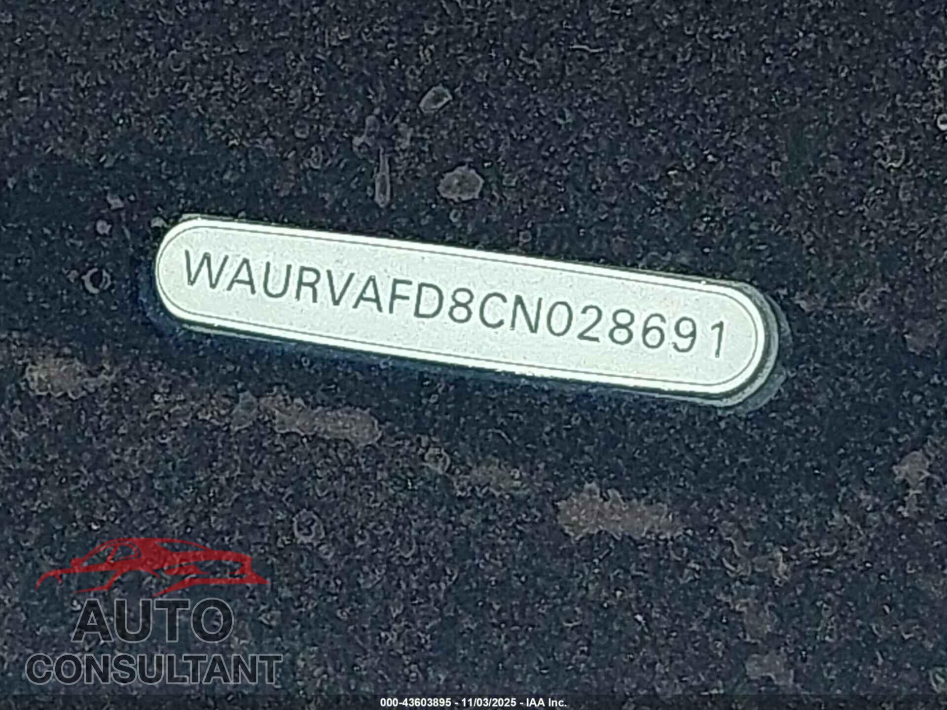 AUDI A8 L 2012 - WAURVAFD8CN028691
