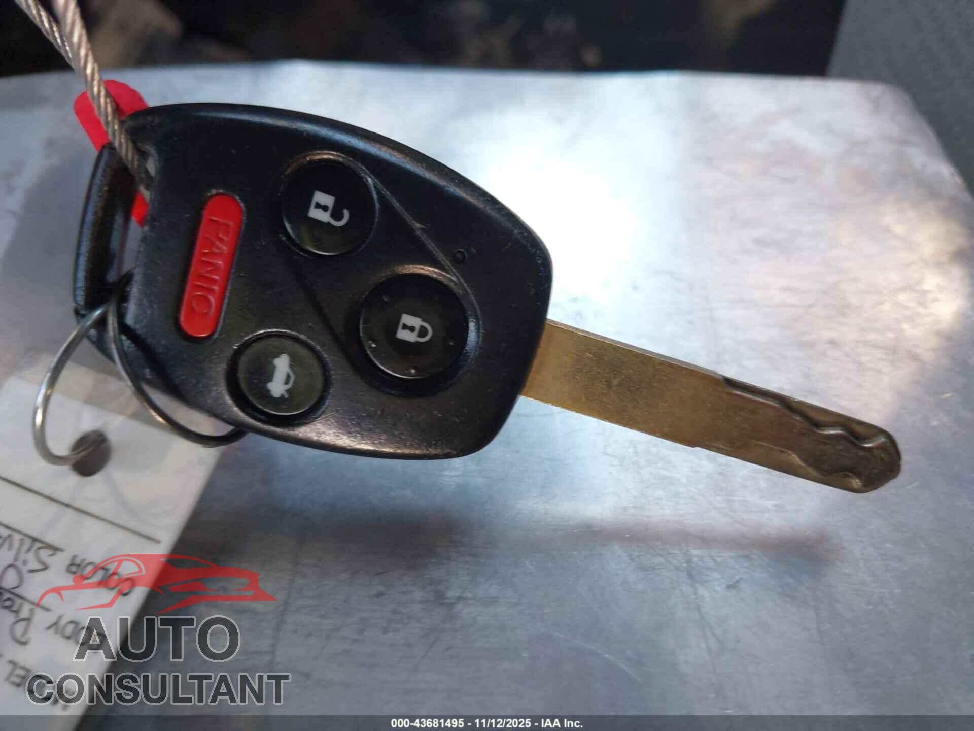 HONDA CIVIC 2012 - 2HGFB2F55CH596467