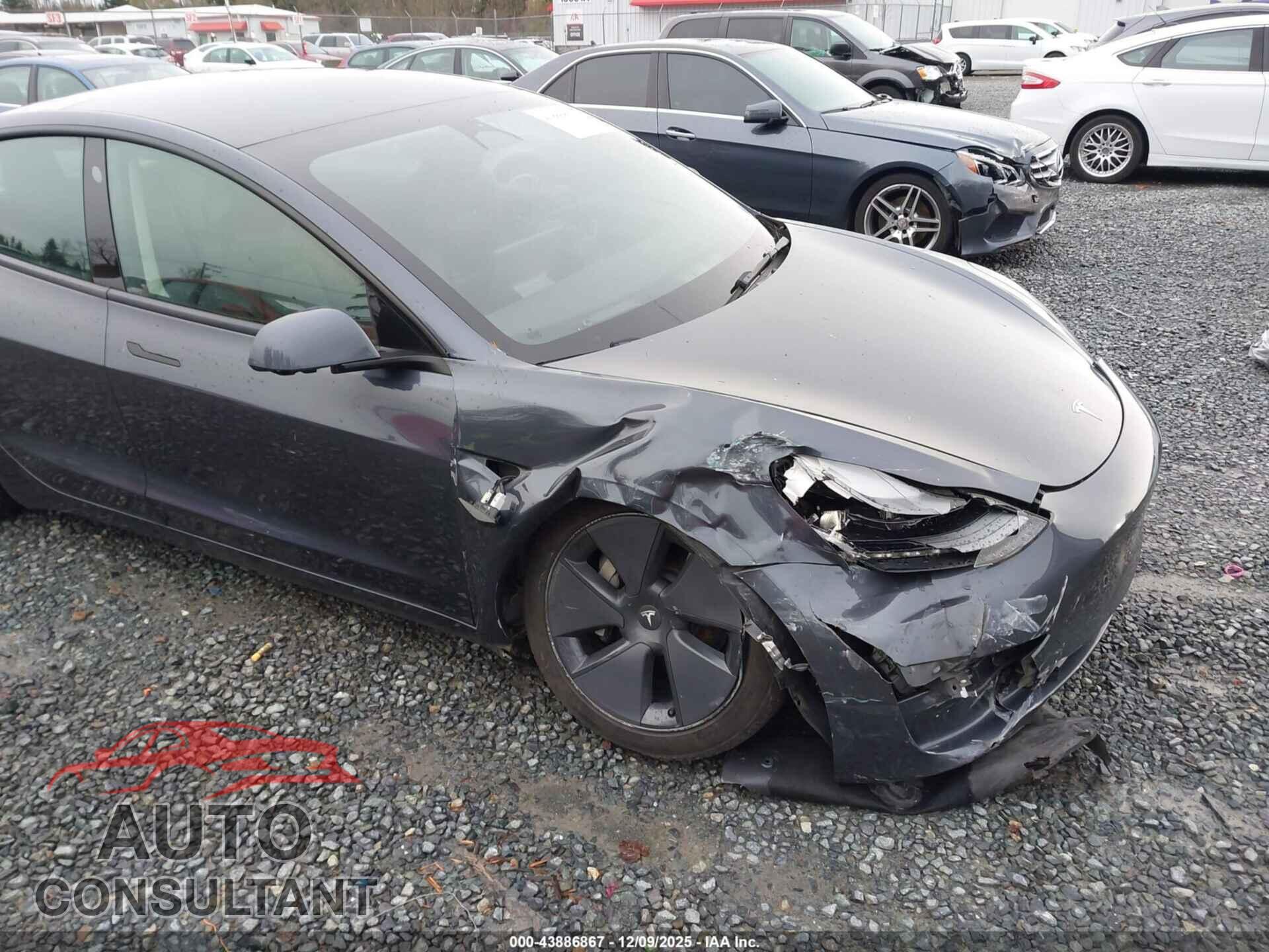TESLA MODEL 3 2023 - 5YJ3E1EA8PF398415