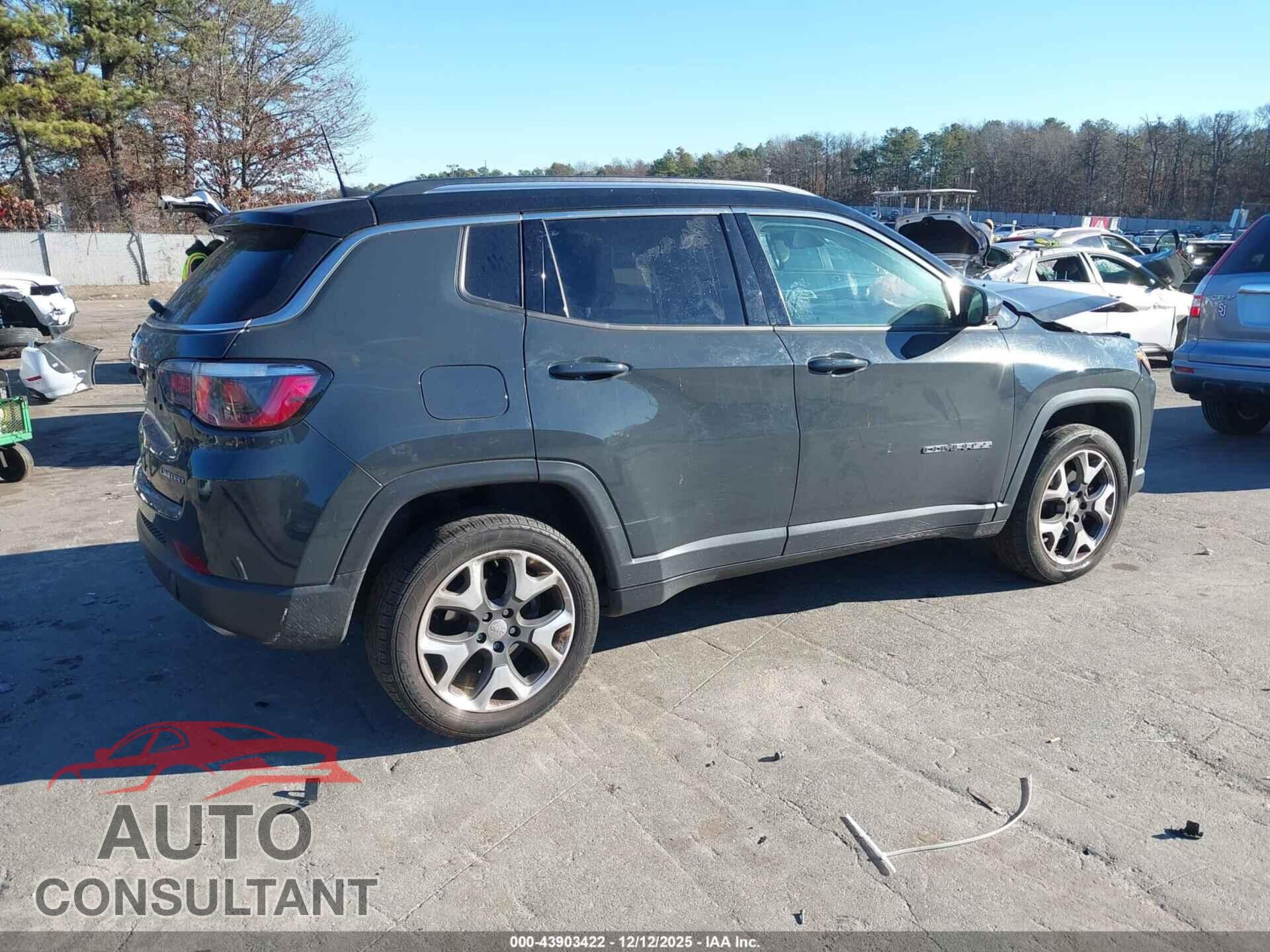 JEEP COMPASS 2018 - 3C4NJDCB2JT180237