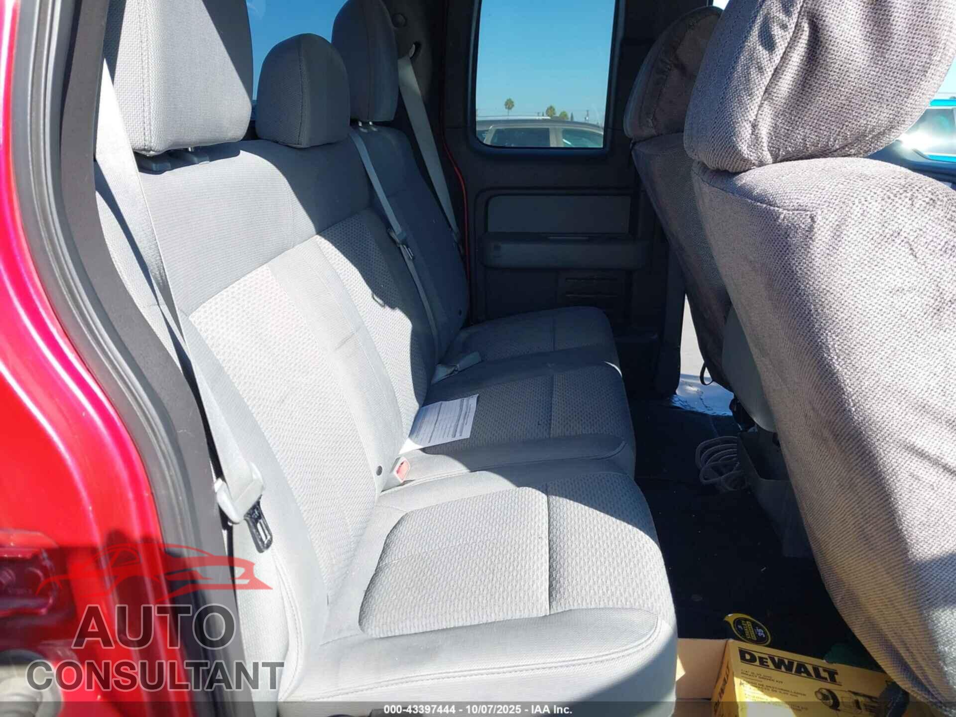 FORD F-150 2011 - 1FTFX1CF2BKD49132