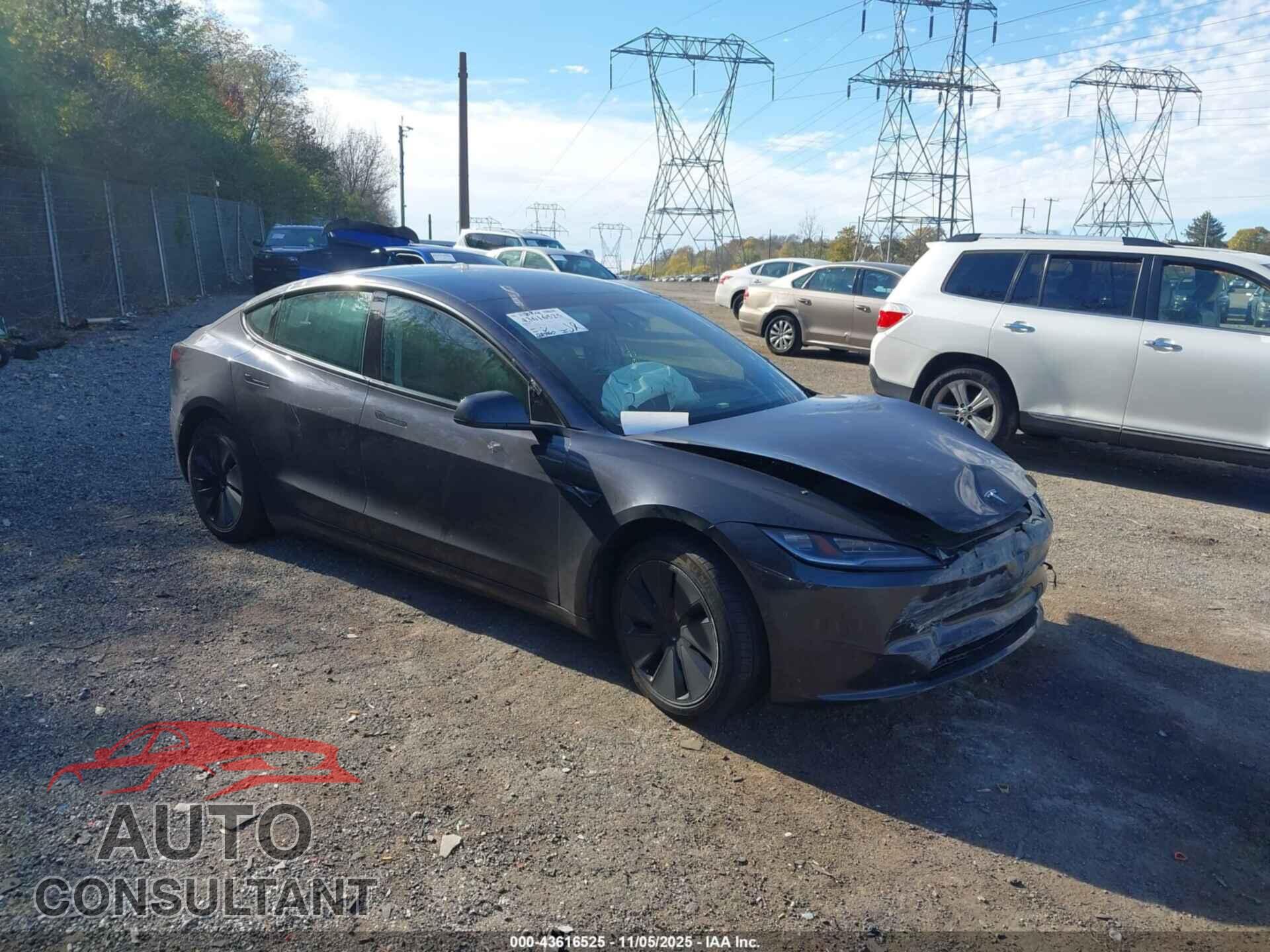 TESLA MODEL 3 2025 - 5YJ3E1EA2SF920187