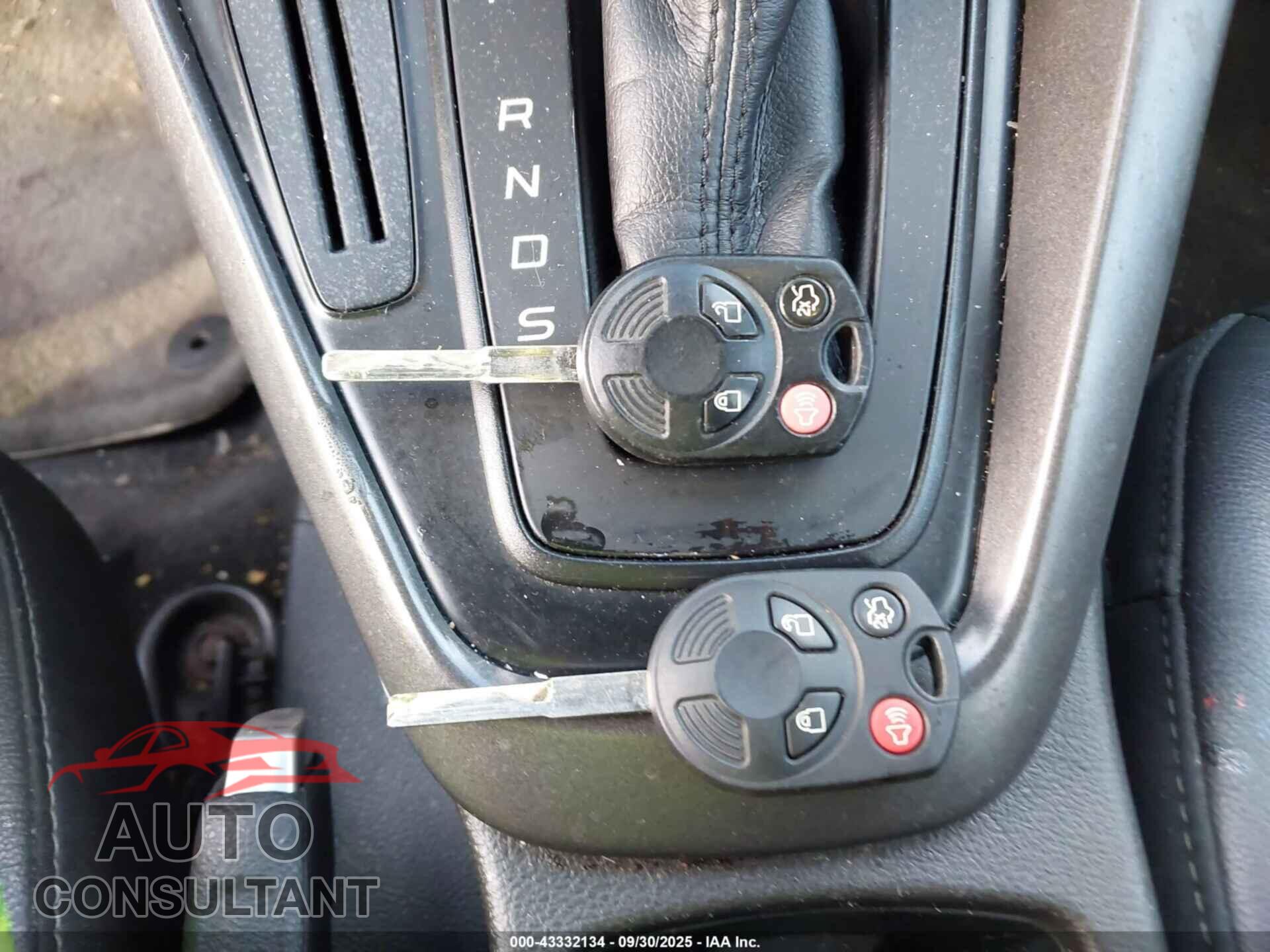 FORD FOCUS 2016 - 1FADP3K27GL302784