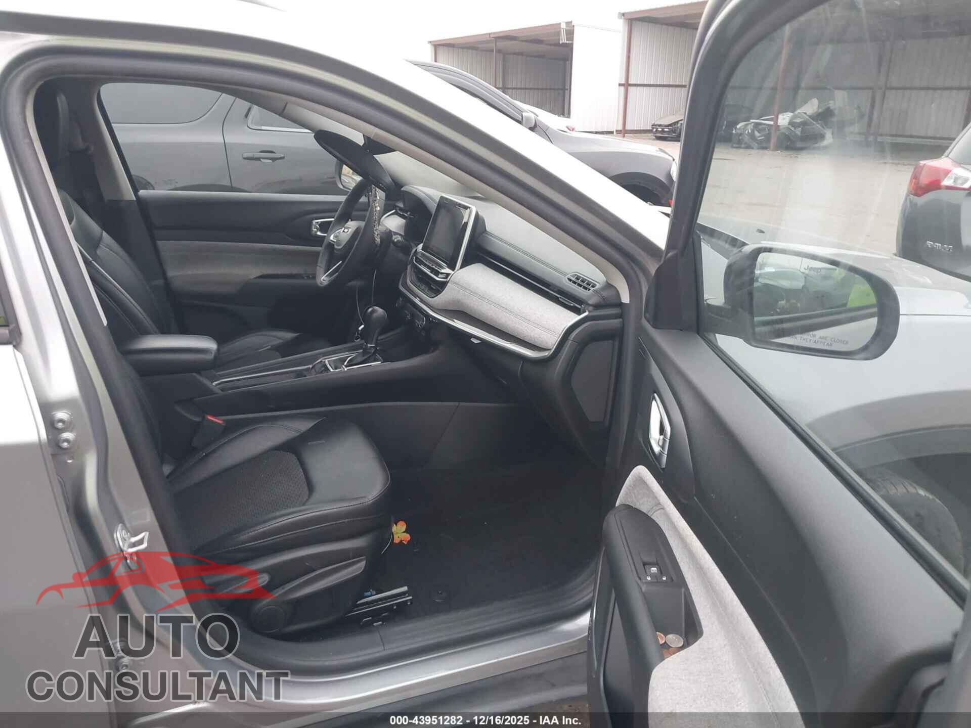 JEEP COMPASS 2022 - 3C4NJDBB9NT136484