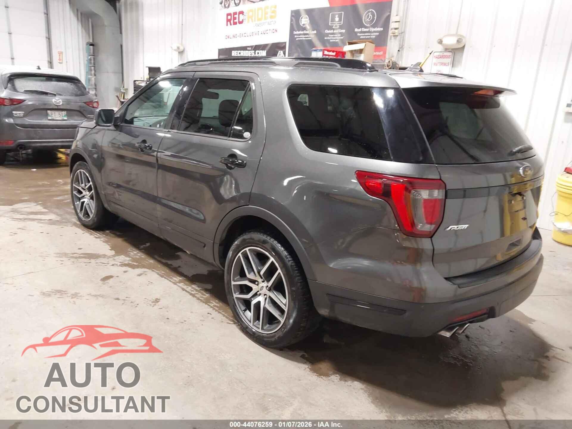FORD EXPLORER 2018 - 1FM5K8GT5JGB37499