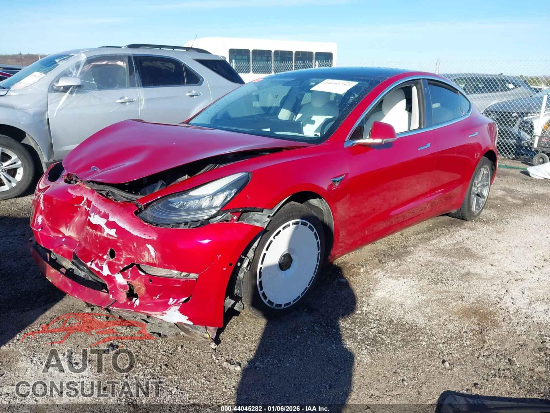 TESLA MODEL 3 2020 - 5YJ3E1EA2LF615032