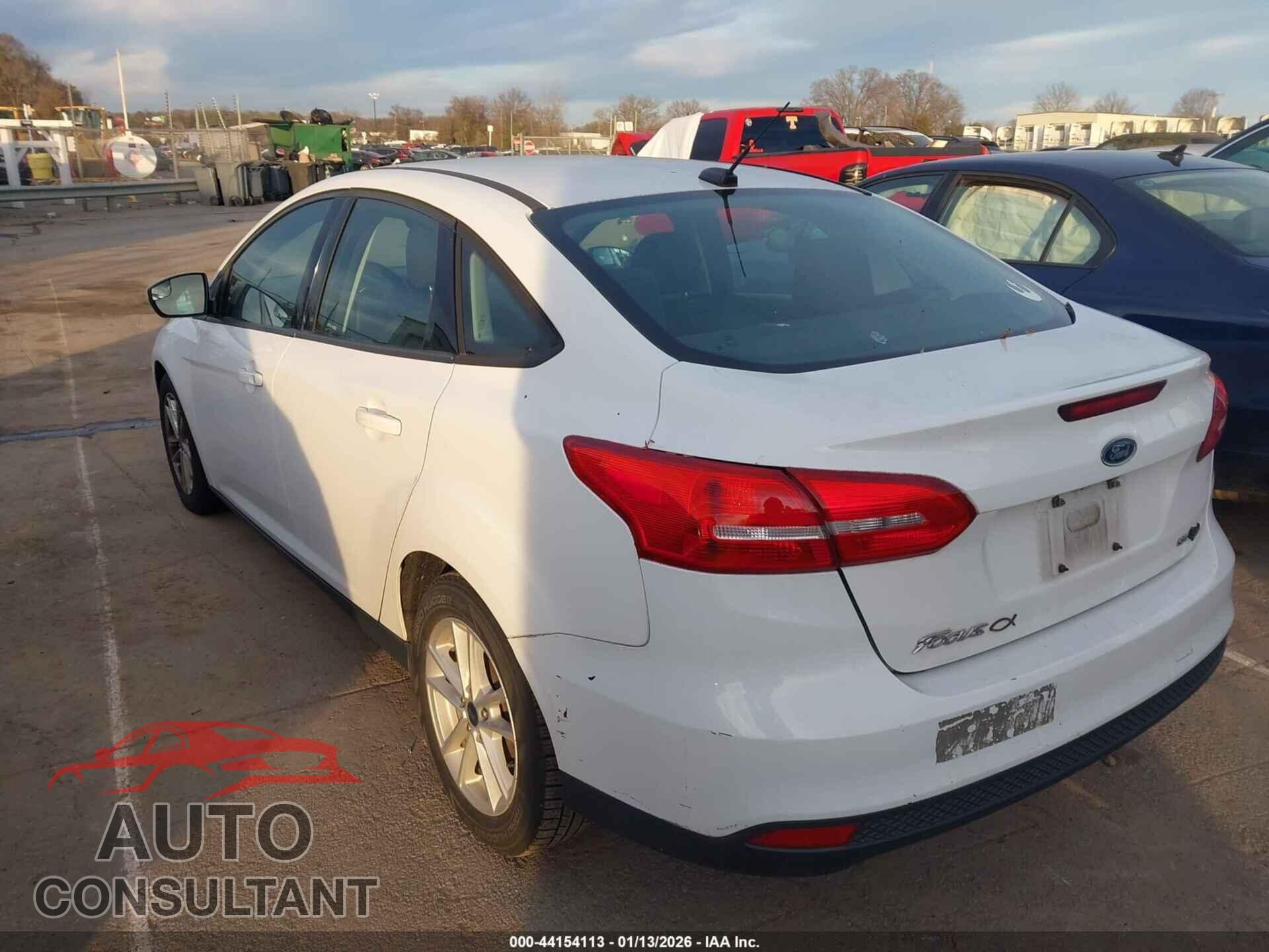 FORD FOCUS 2017 - 1FADP3F23HL278219