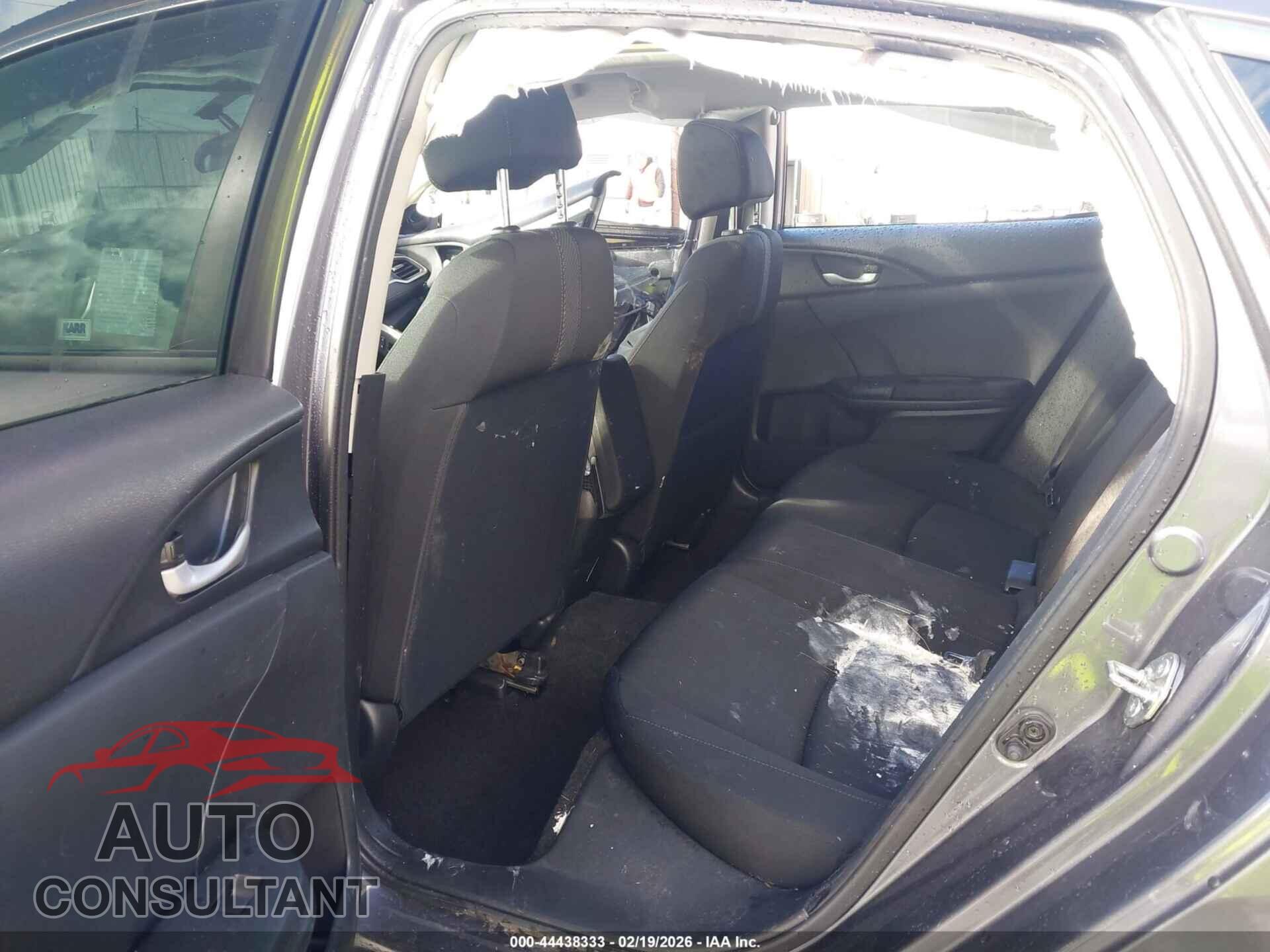 HONDA CIVIC 2018 - 2HGFC2F76JH577146