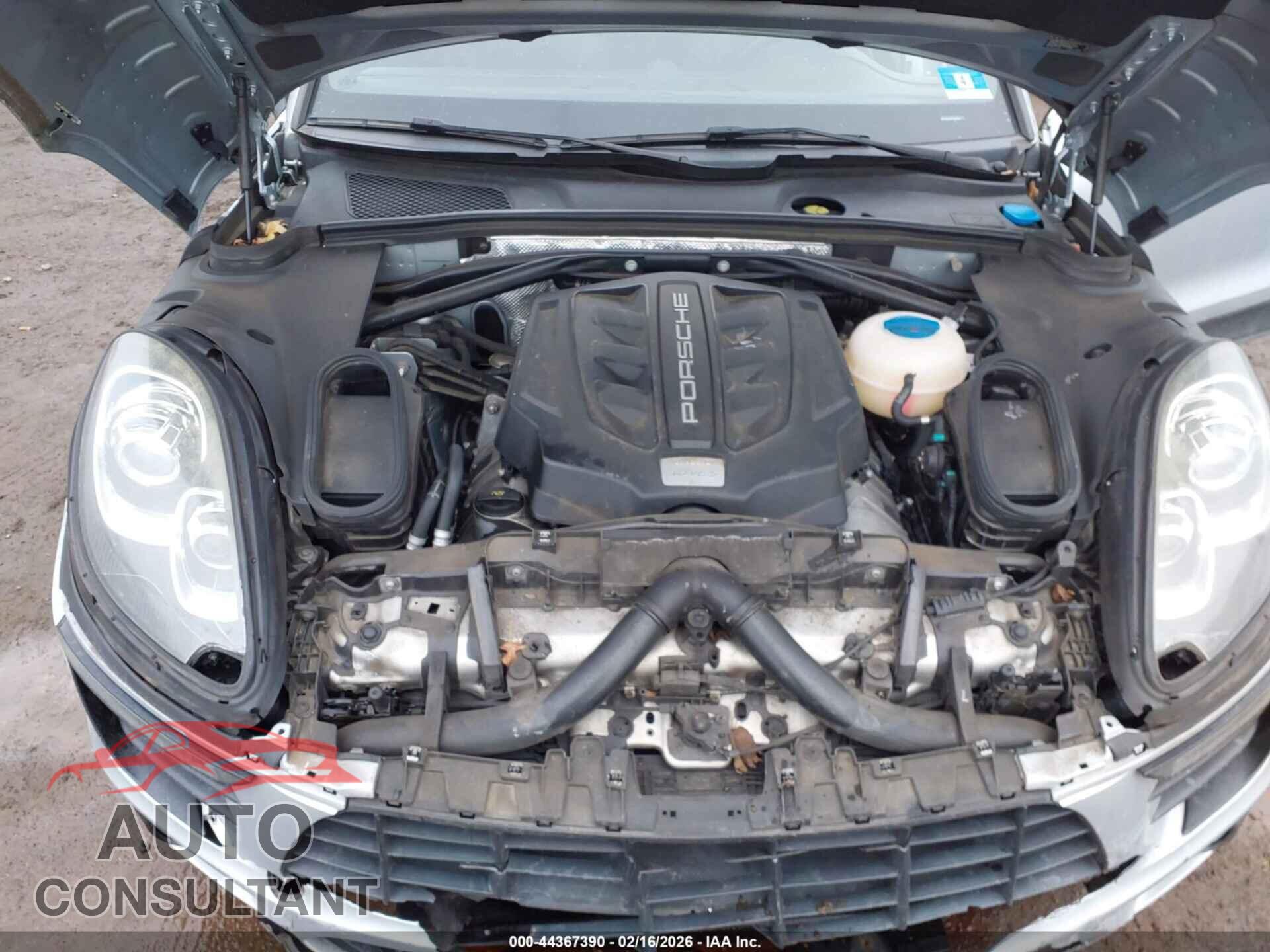 PORSCHE MACAN 2015 - WP1AB2A5XFLB43029