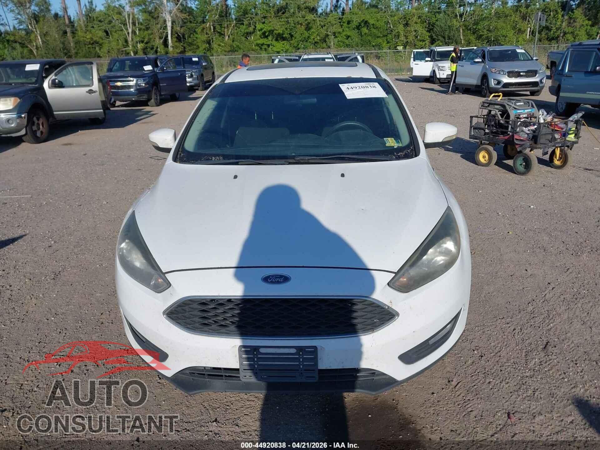 FORD FOCUS 2017 - 1FADP3H25HL248331