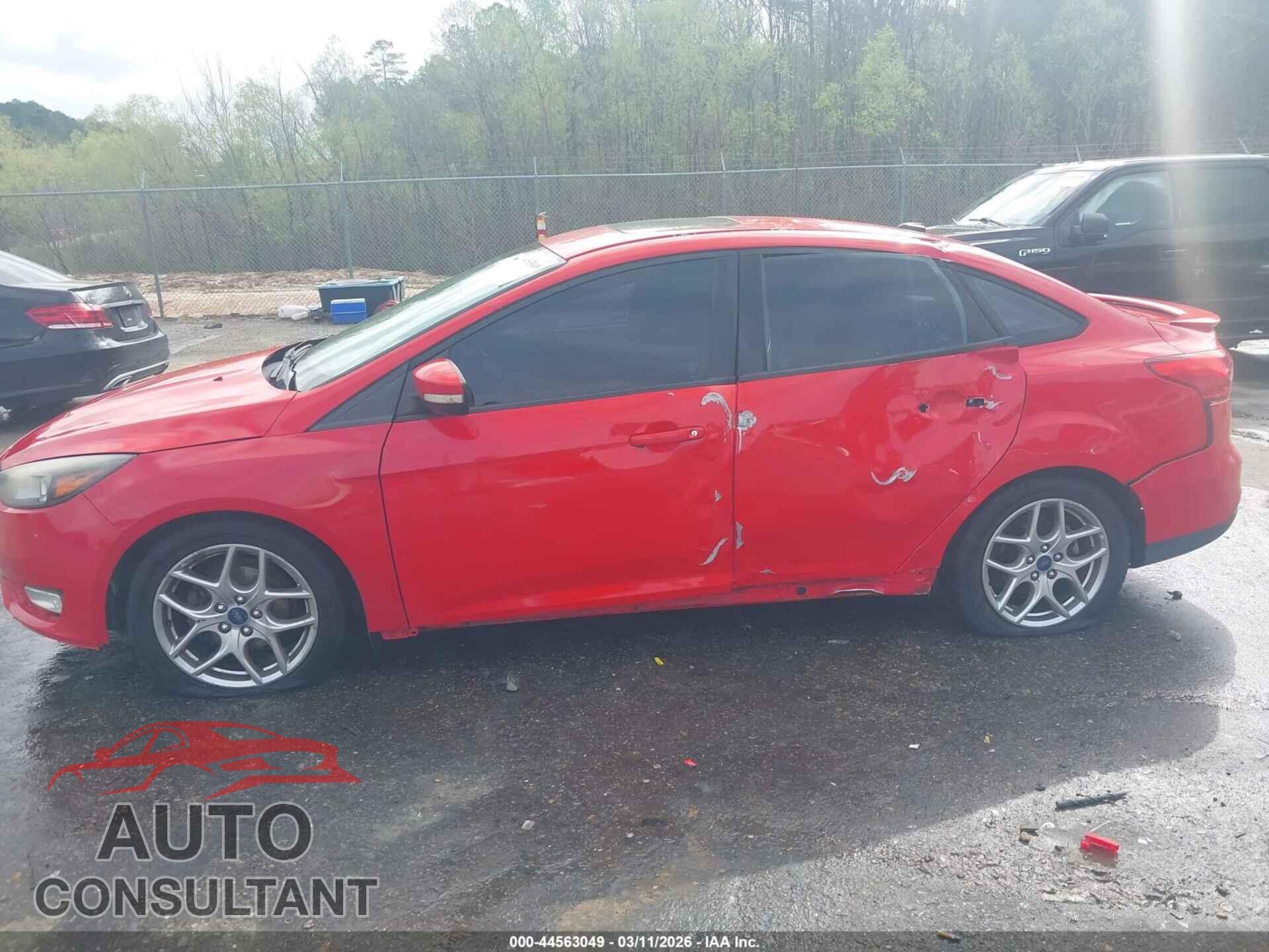 FORD FOCUS 2015 - 1FADP3F29FL321071