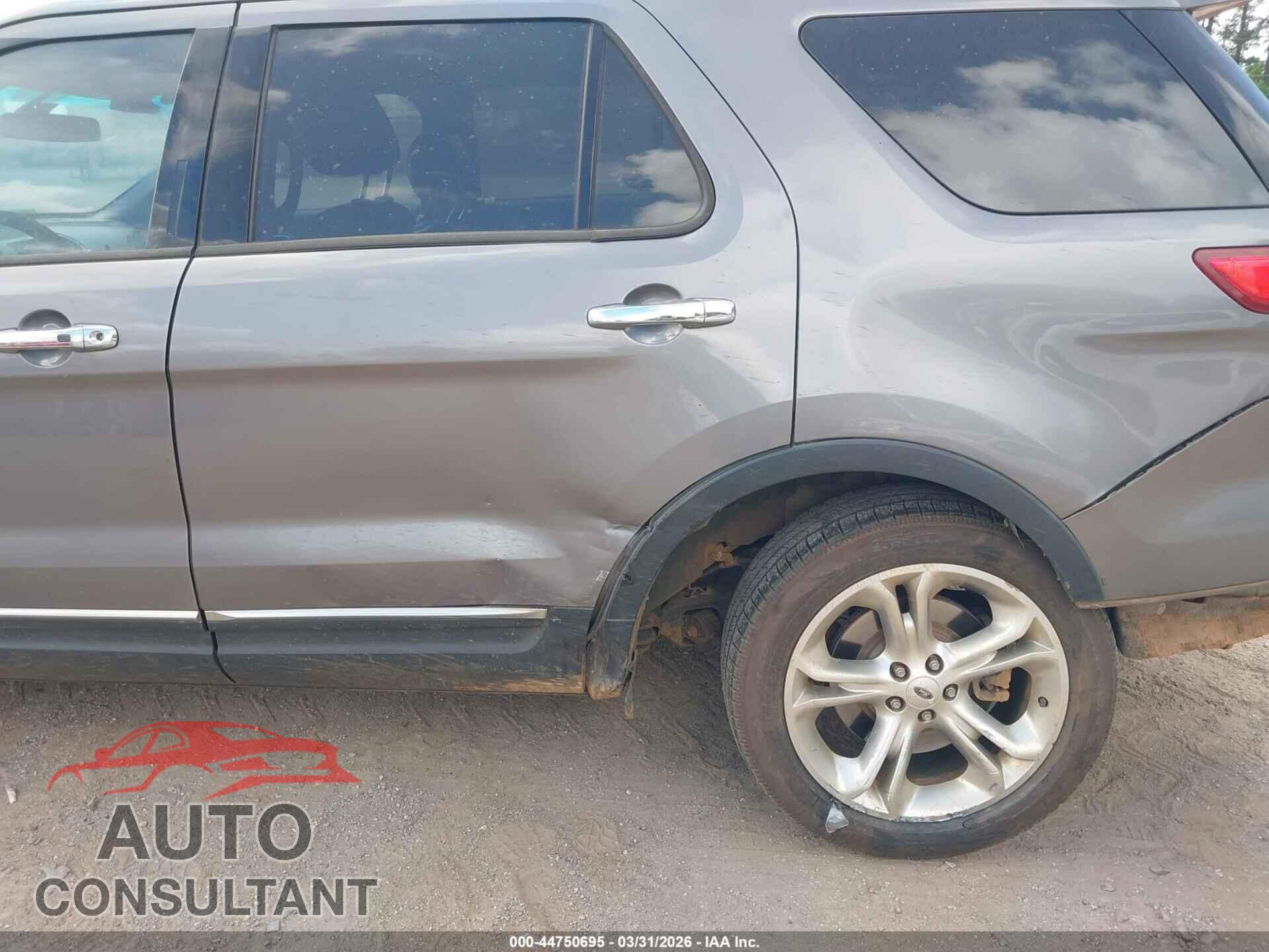 FORD EXPLORER 2013 - 1FM5K7F86DGC07183