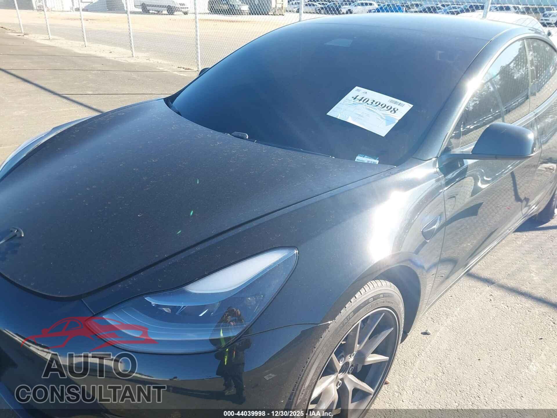 TESLA MODEL 3 2021 - 5YJ3E1EA5MF025604
