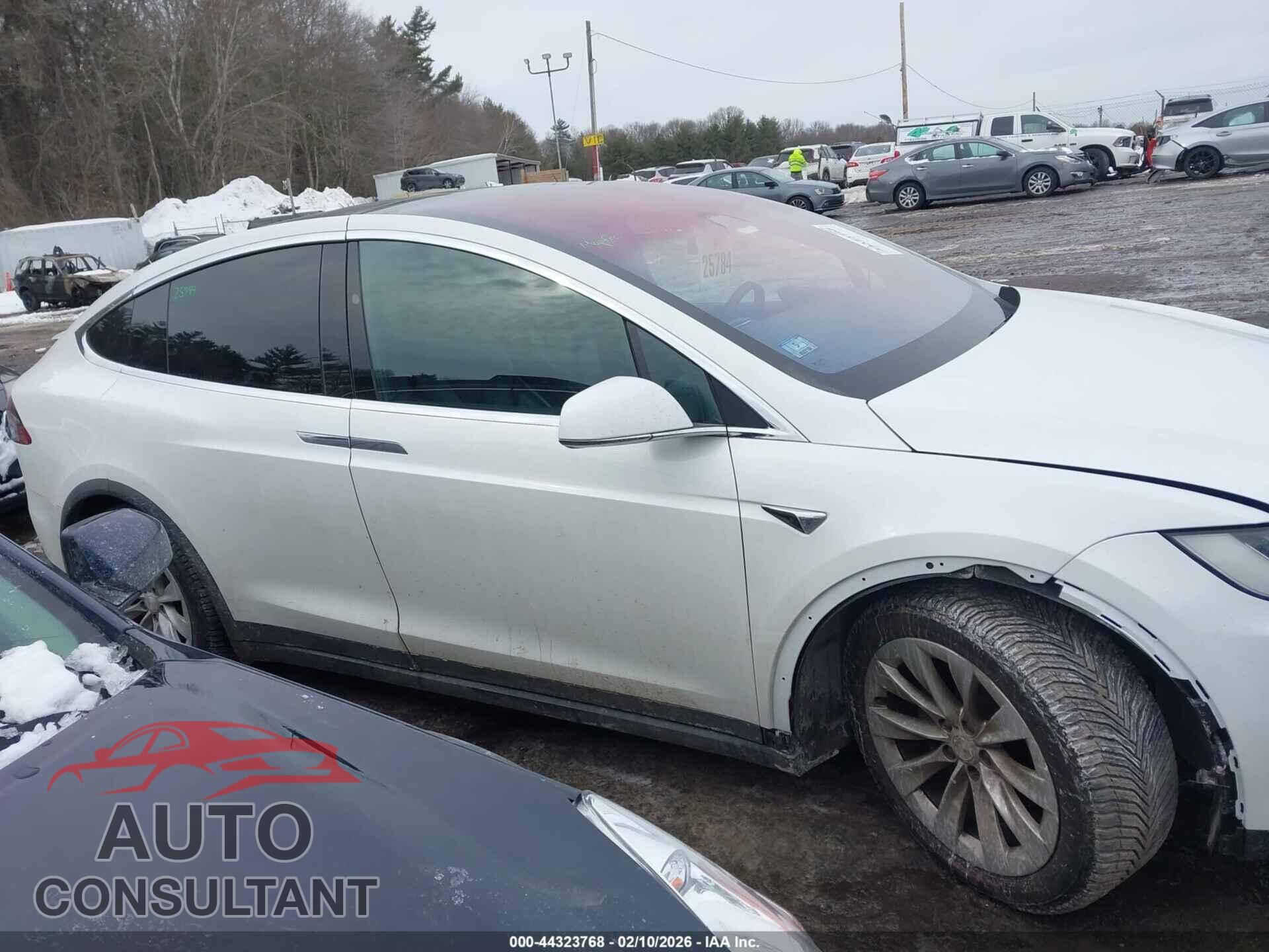 TESLA MODEL X 2017 - 5YJXCBE21HF057705