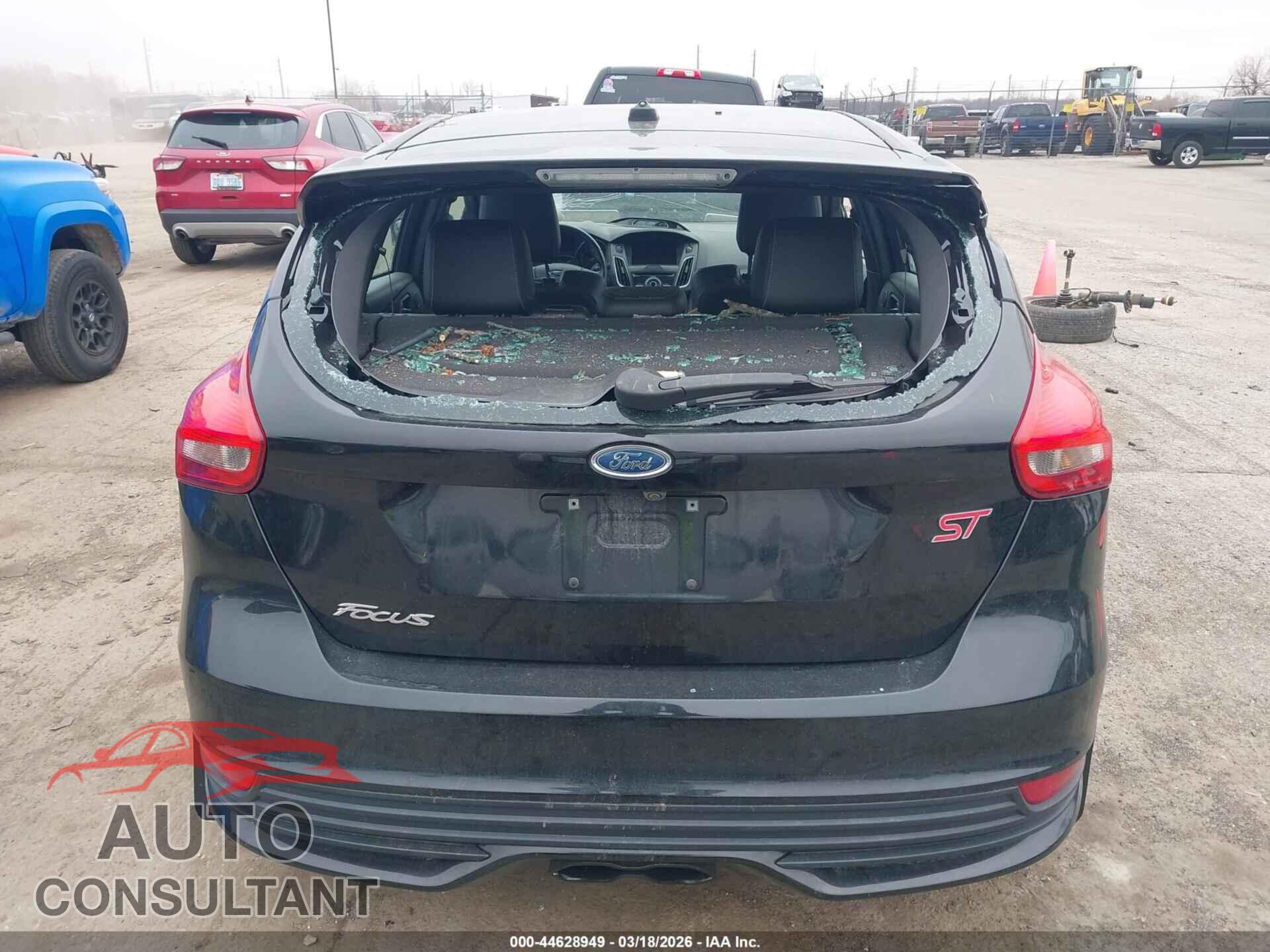FORD FOCUS ST 2017 - 1FADP3L95HL313344