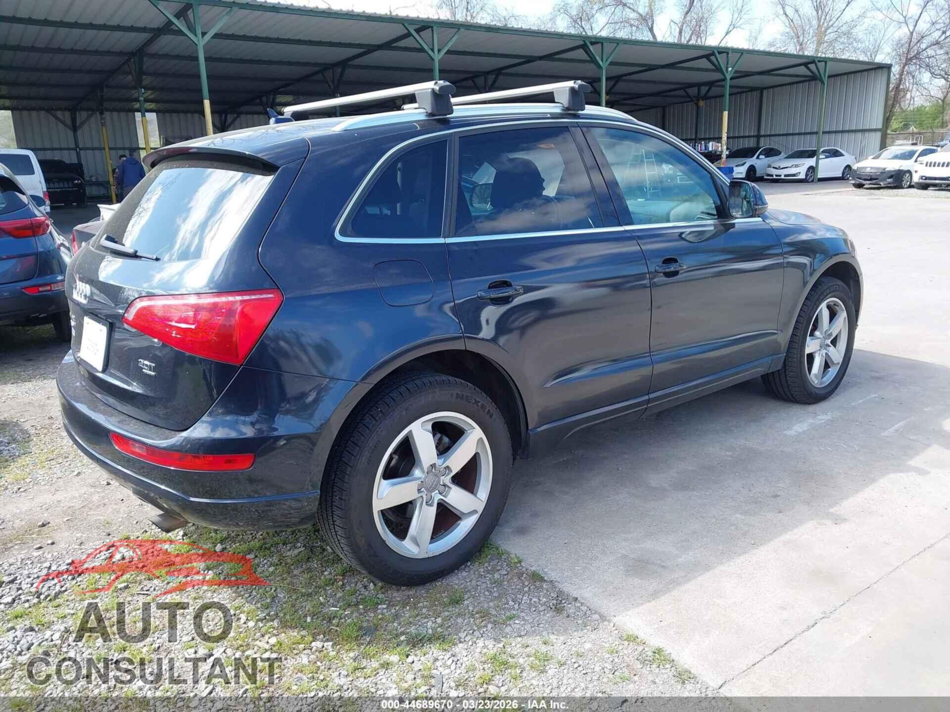 AUDI Q5 2012 - WA1LFAFP6CA024382
