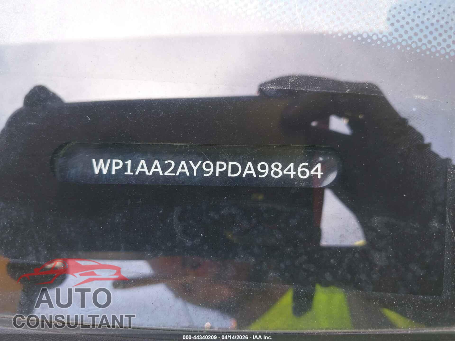 PORSCHE CAYENNE 2023 - WP1AA2AY9PDA10562