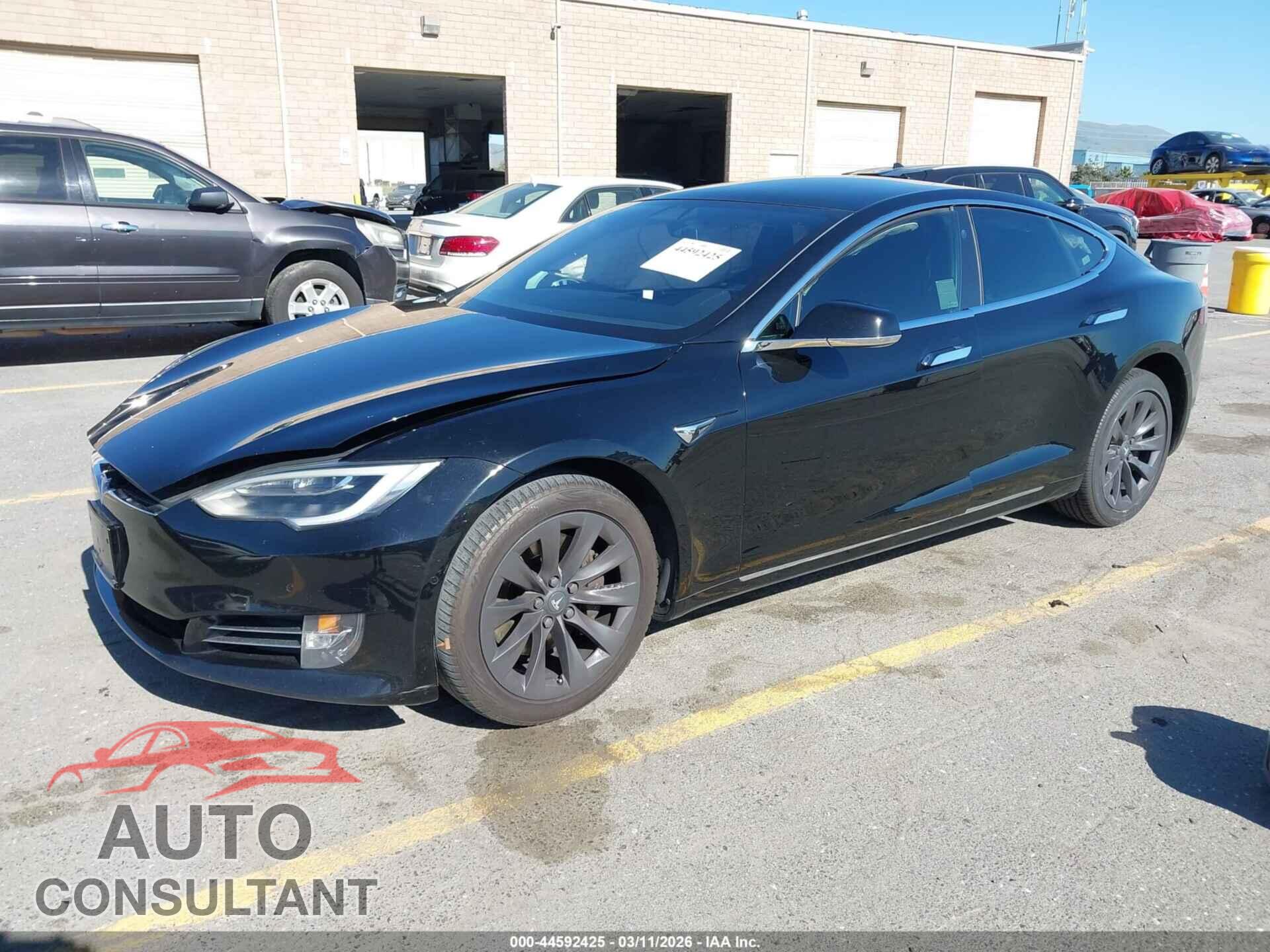 TESLA MODEL S 2017 - 5YJSA1E11HF233864