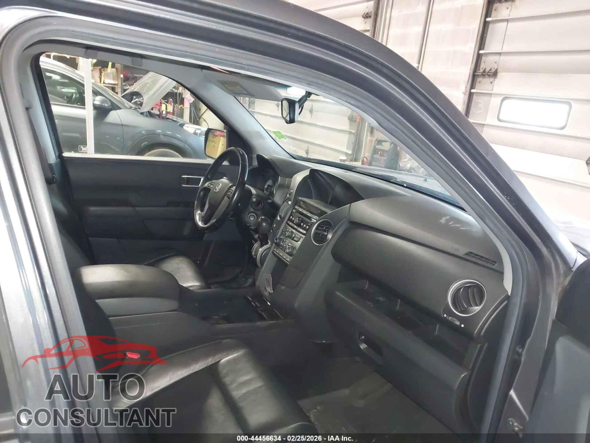 HONDA PILOT 2012 - 5FNYF4H53CB015199