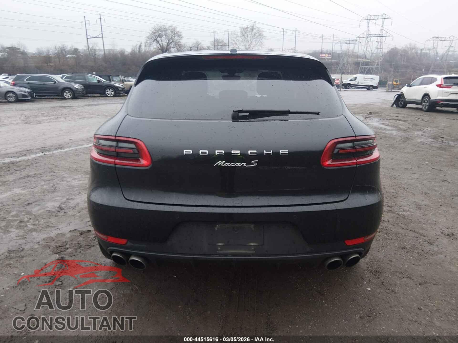 PORSCHE MACAN 2015 - WP1AB2A59FLB68441