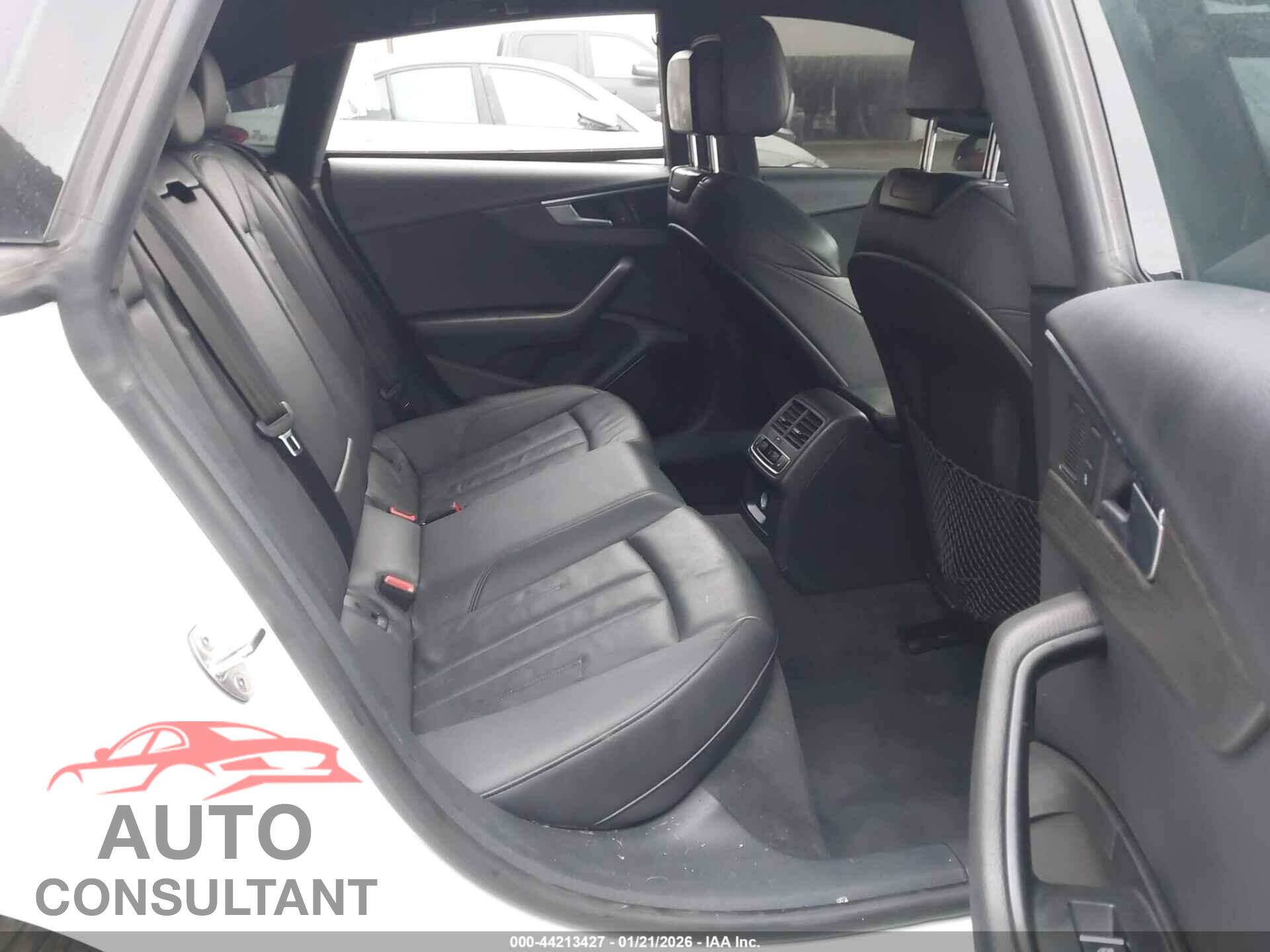AUDI A5 2018 - WAUENCF5XJA105200